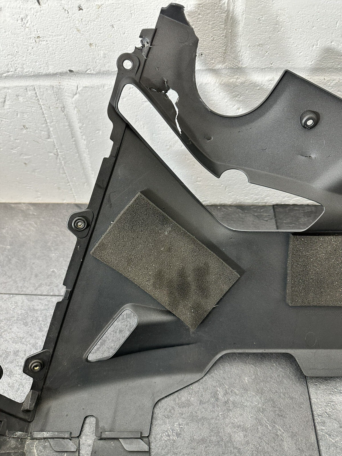 Honda Fireblade CBR1000RR 2019 Belly Pan Fairing *DAMAGED* 2017 2018 OEM 4000m