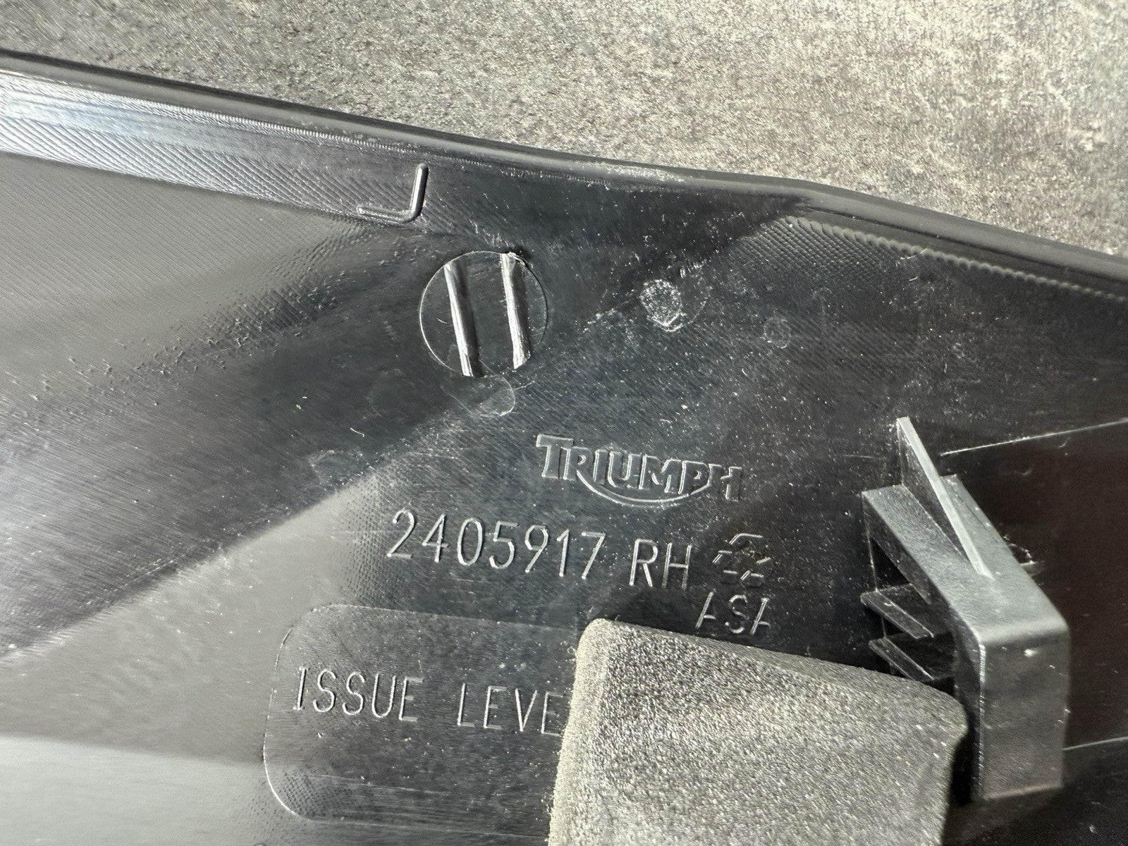 831b3d7f-08a3-4fa3-b79a-b3d61a421e1c