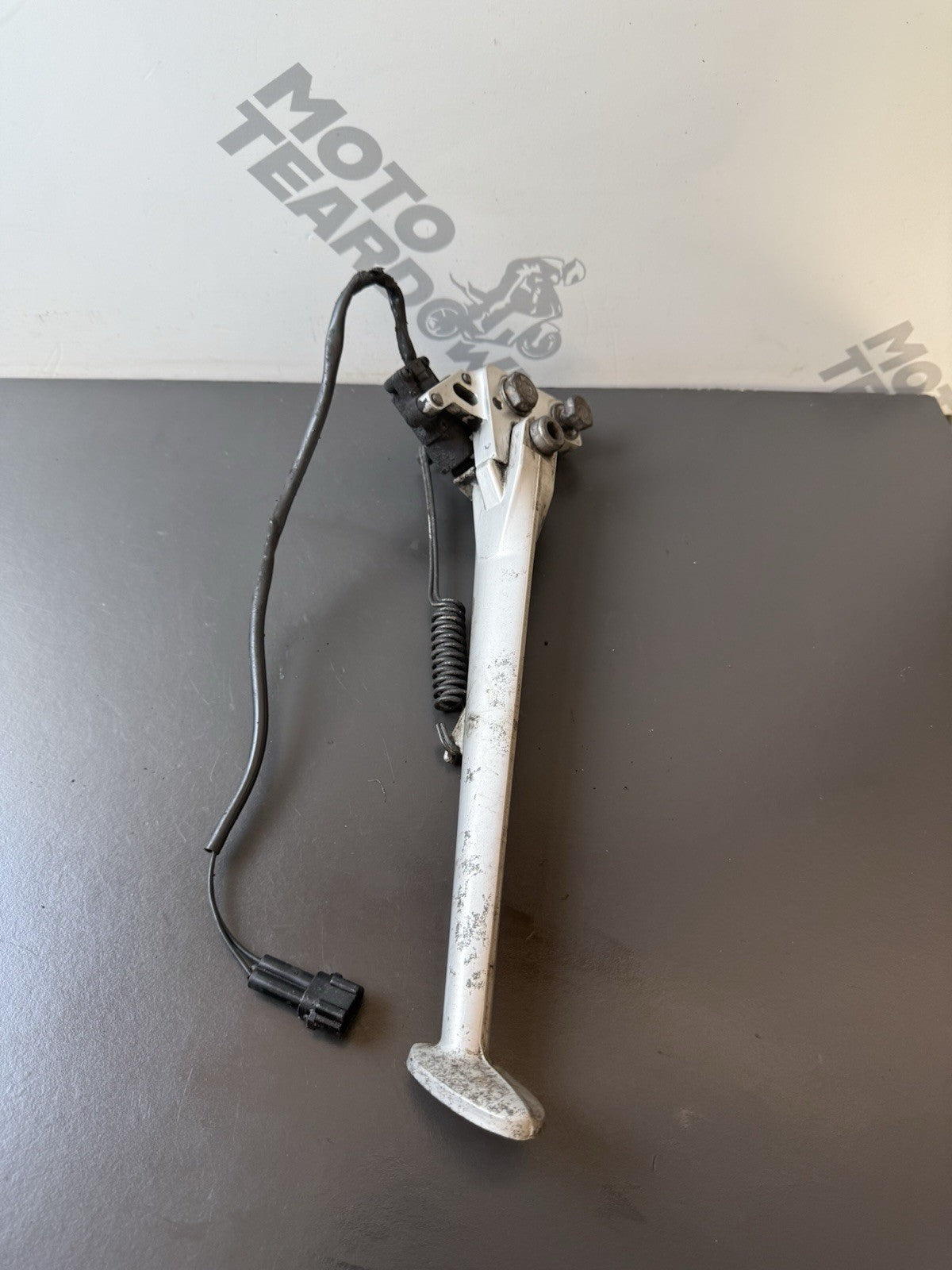 TRIUMPH STREET TRIPLE 675R Kick Stand Side Stand 675R Side Stand Kick 2008-2011