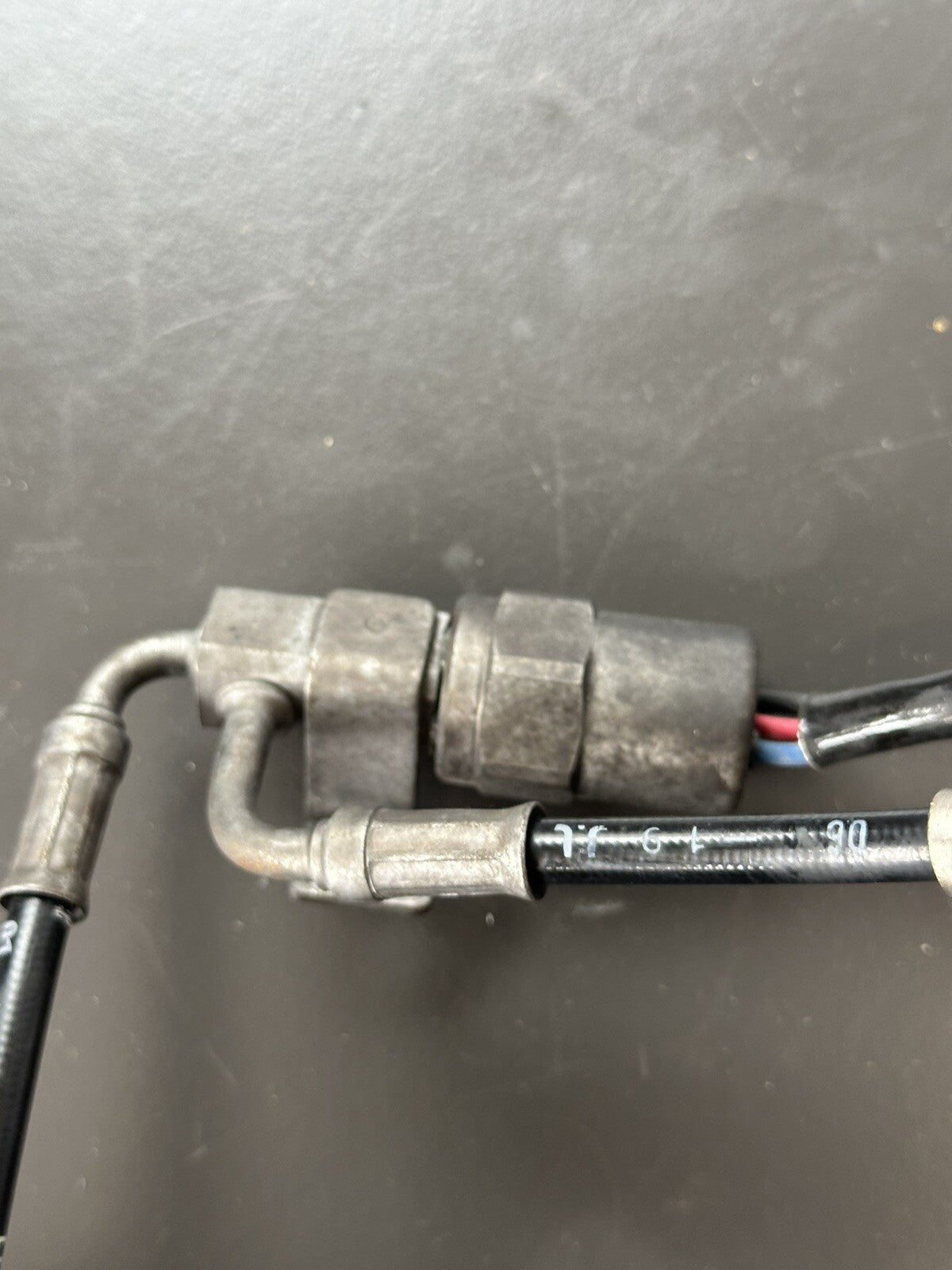 Triumph Speed Triple RS 1050 rear ABS valve and pipework T2026075 OEM 14,558 Mil