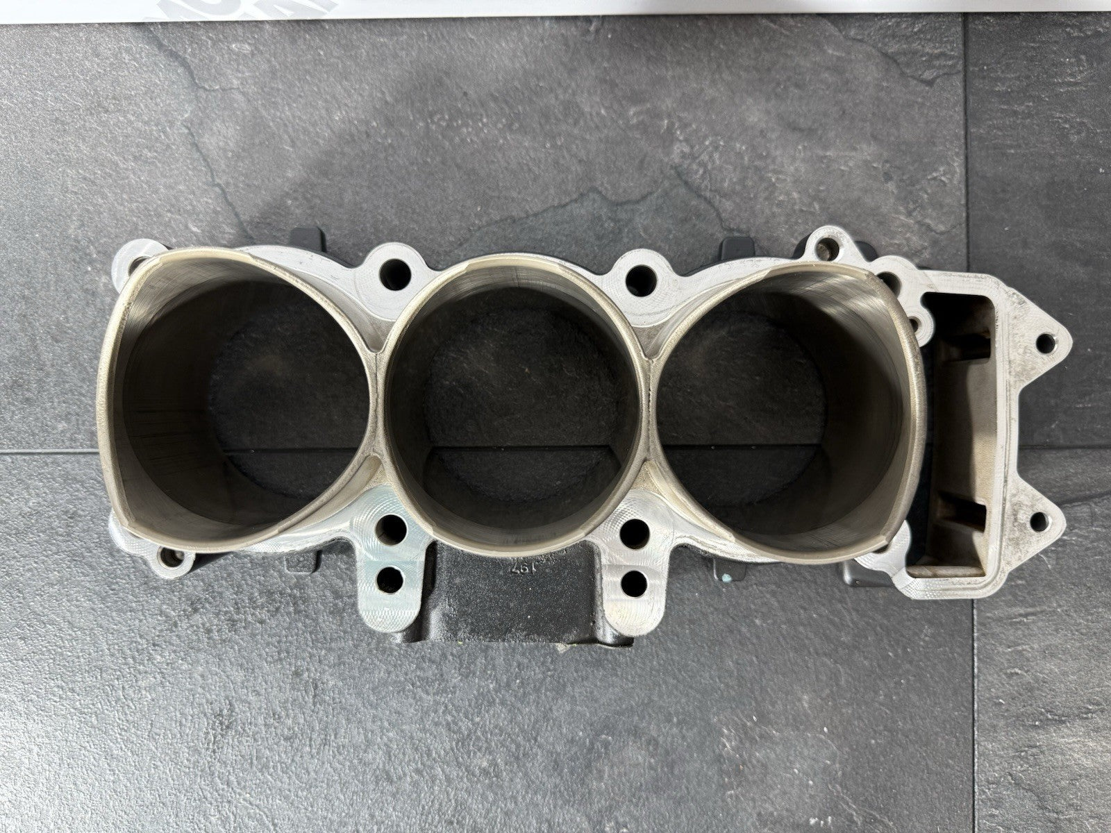 Triumph Street Triple 765 R 2017 Cylinder Block Casing 18498m 2018-2021 OEM