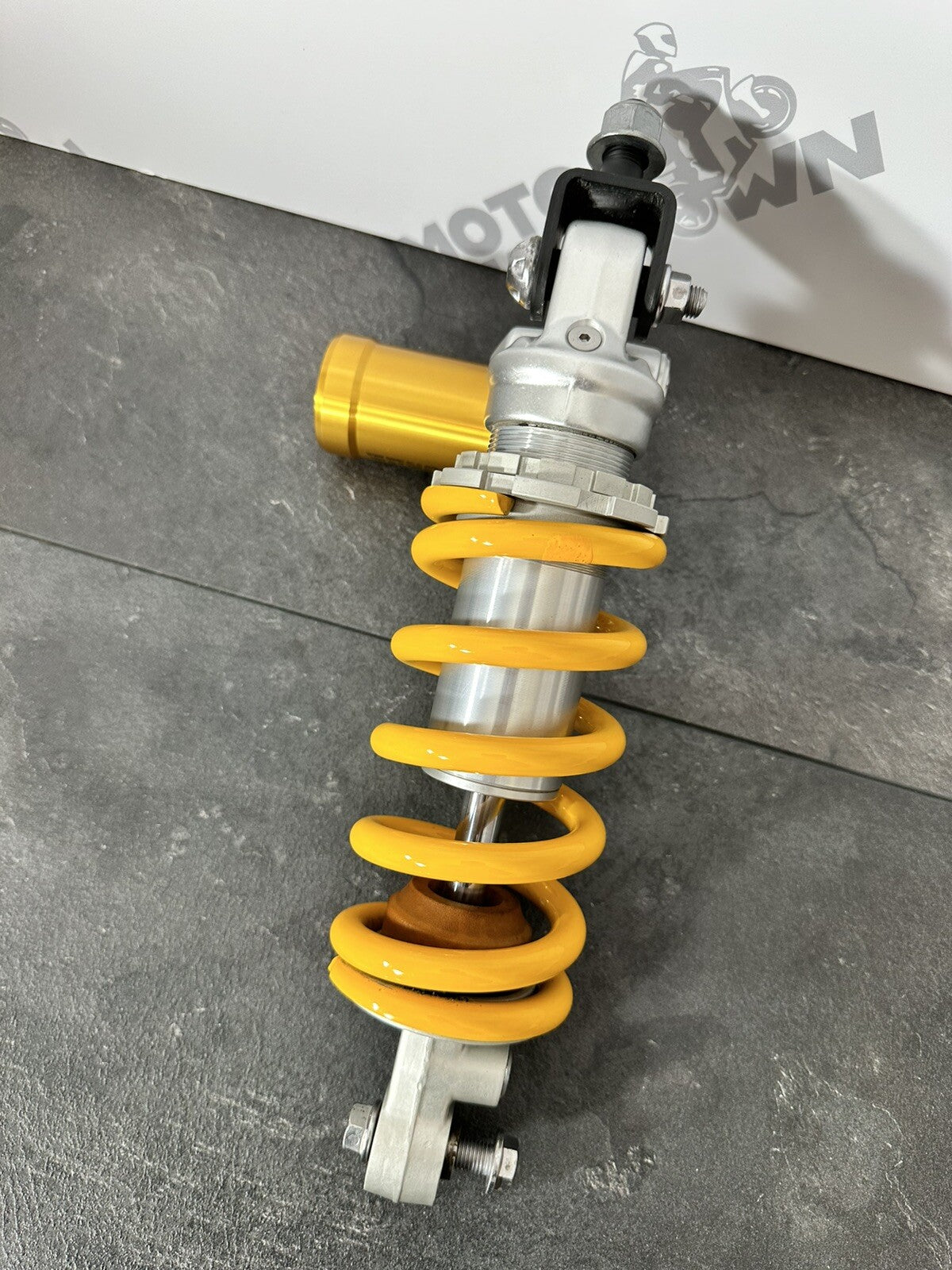 Triumph Street Triple 765 RS R S 2022 Ohlins Rear Shock 2751 Miles 2020 765R