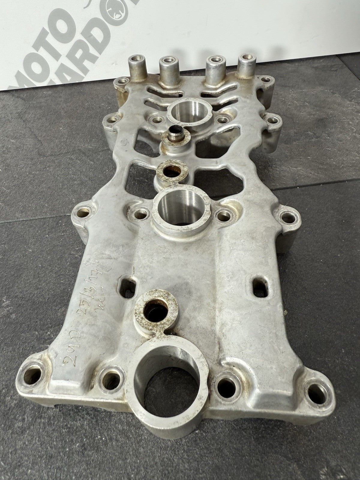 Triumph Street Triple 765 R 2017 Camshaft Guide Clamp 18498 Miles 2018-2021 RS
