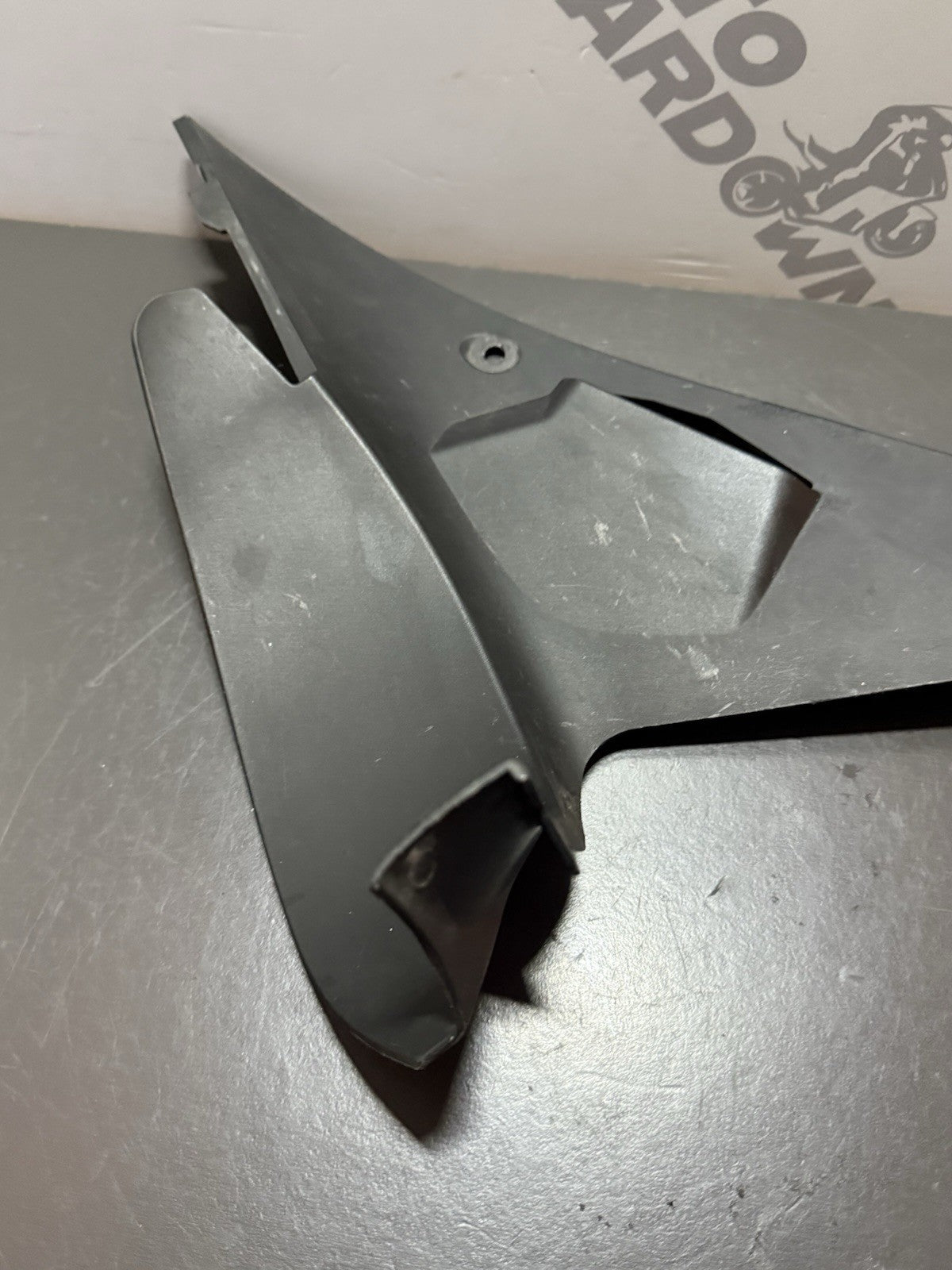 8a8e5c54-31b9-422f-b989-501bfa5b9f94