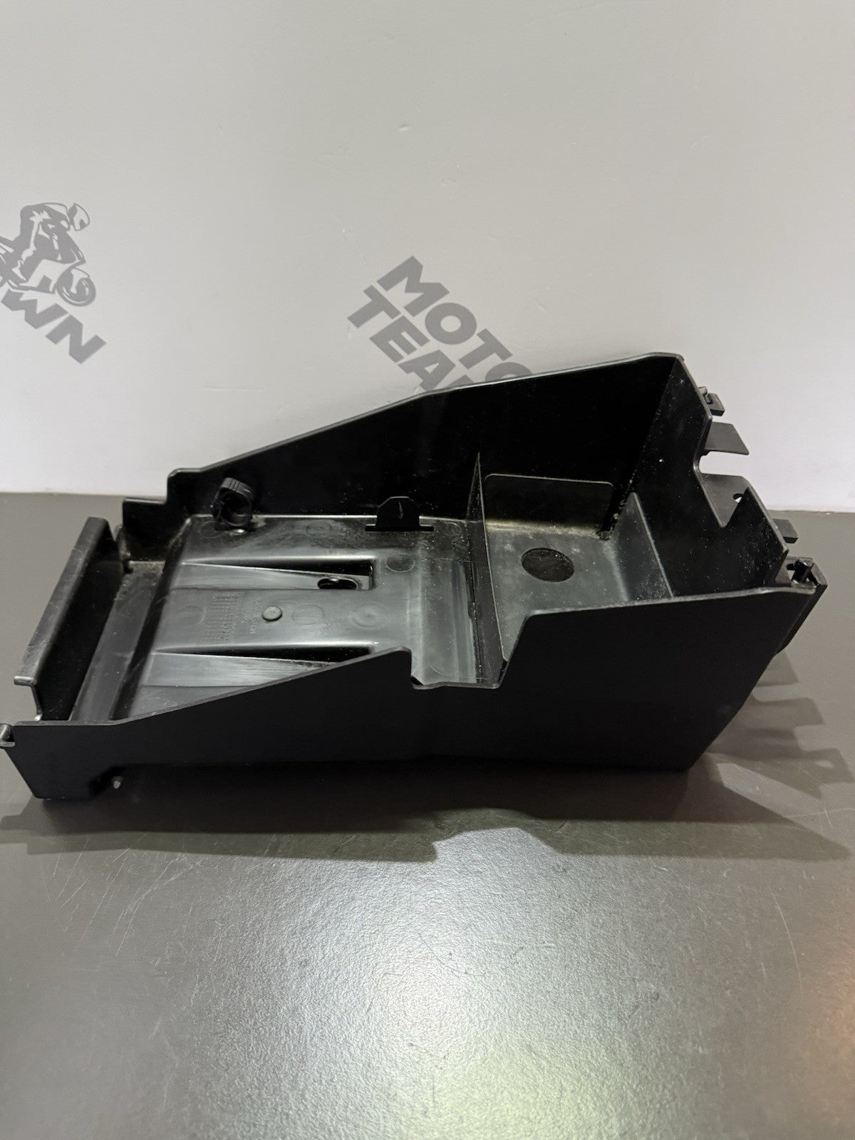 ab1283cd-a7e0-4f5d-aaea-4a64eb03d80d