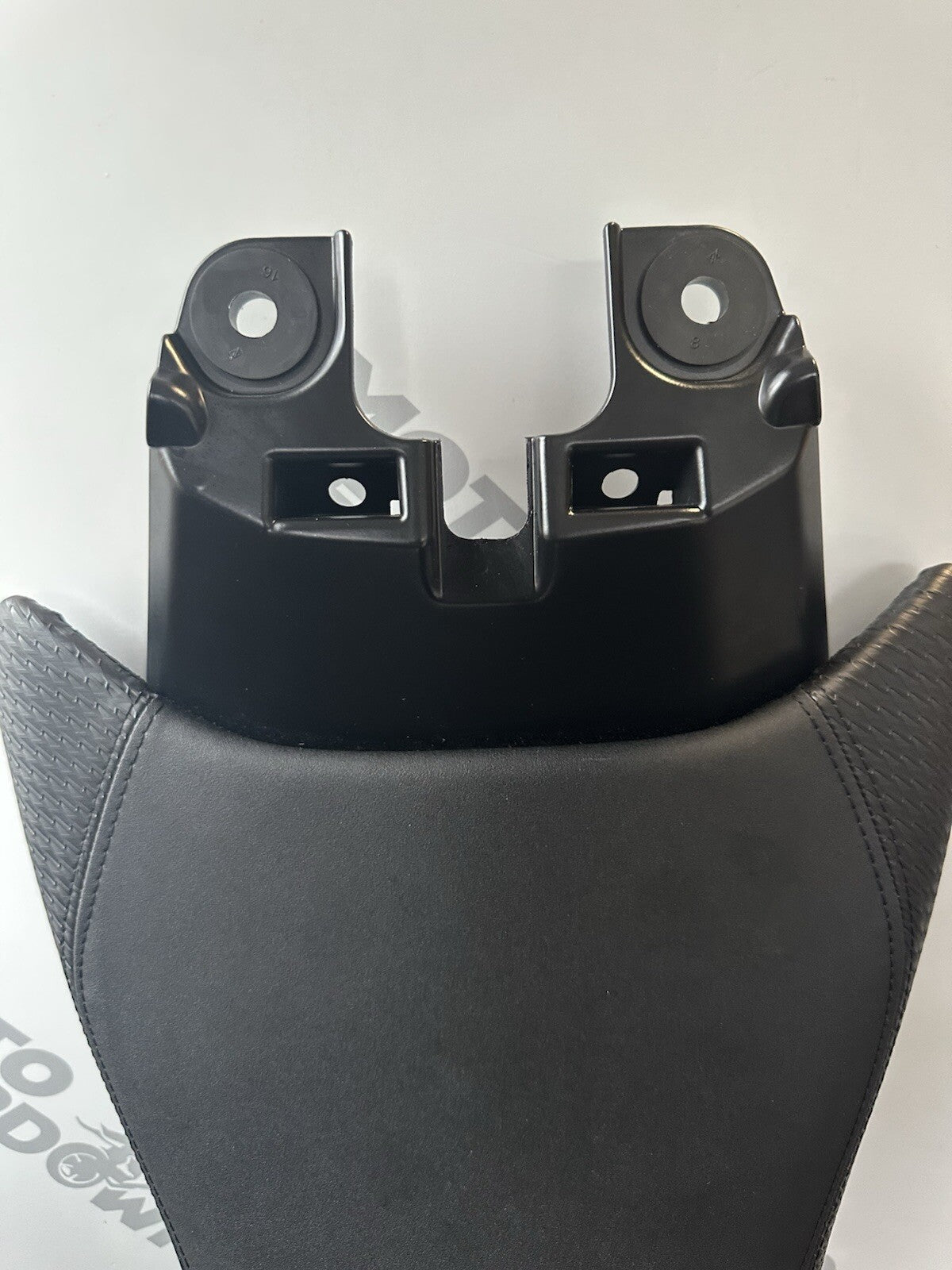 KTM 125 DUKE Seat KTM 125 DUKE Riders Seat 96007040000 OEM 51 Miles