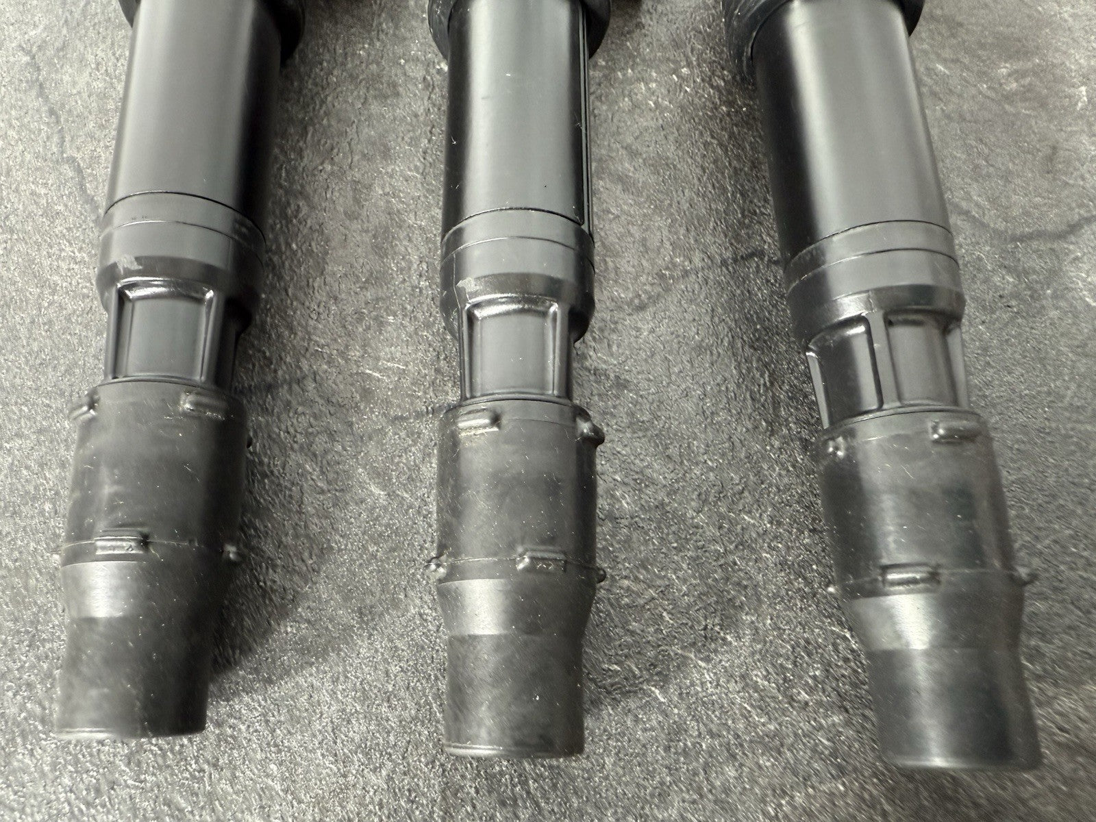 Triumph Street Triple 765 R 2017 Ignition Coils 18498 Miles 2018-2021 RS OEM