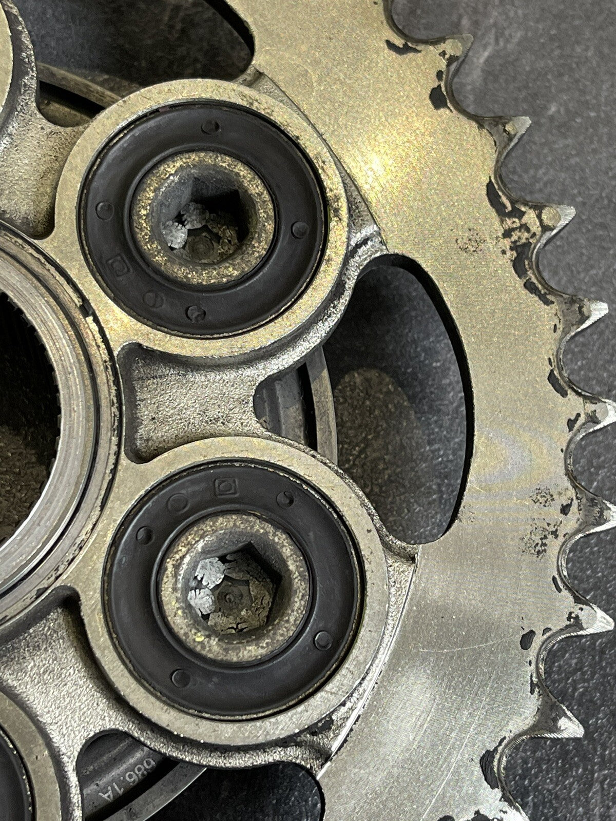 Ducati Streetfighter 1100 V4S 2020 Rear Sprocket & Carrier 4645 Miles 2021 OEM