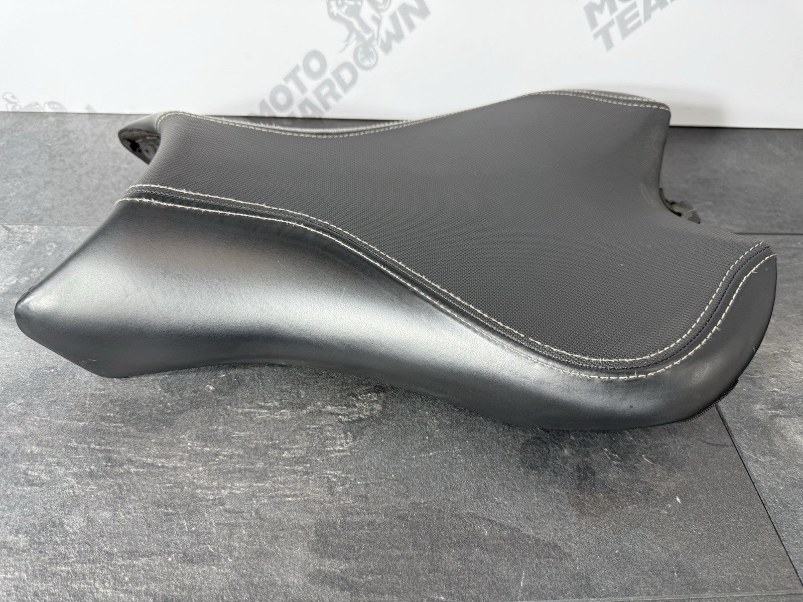 Triumph Street Triple 765 RS 2021 Front Riders Seat 21650 Miles 2020-2022 OEM