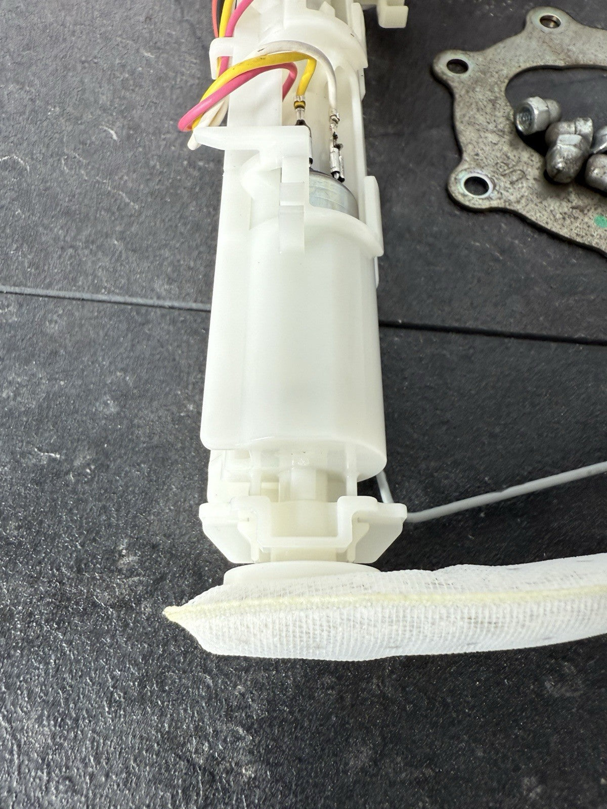 Yamaha YZF R125 R 125 2014 Fuel Pump Petrol Pump 26983 Miles 2008-2018 OEM