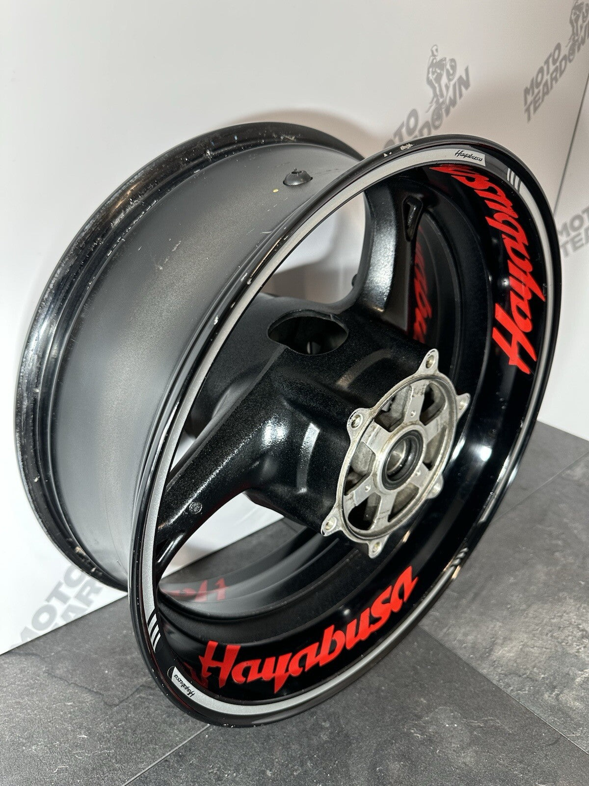 Suzuki GSXR 1300 2016 HAYABUSA Rear Wheel Rotor Rim 18408 Miles OEM Gen 2