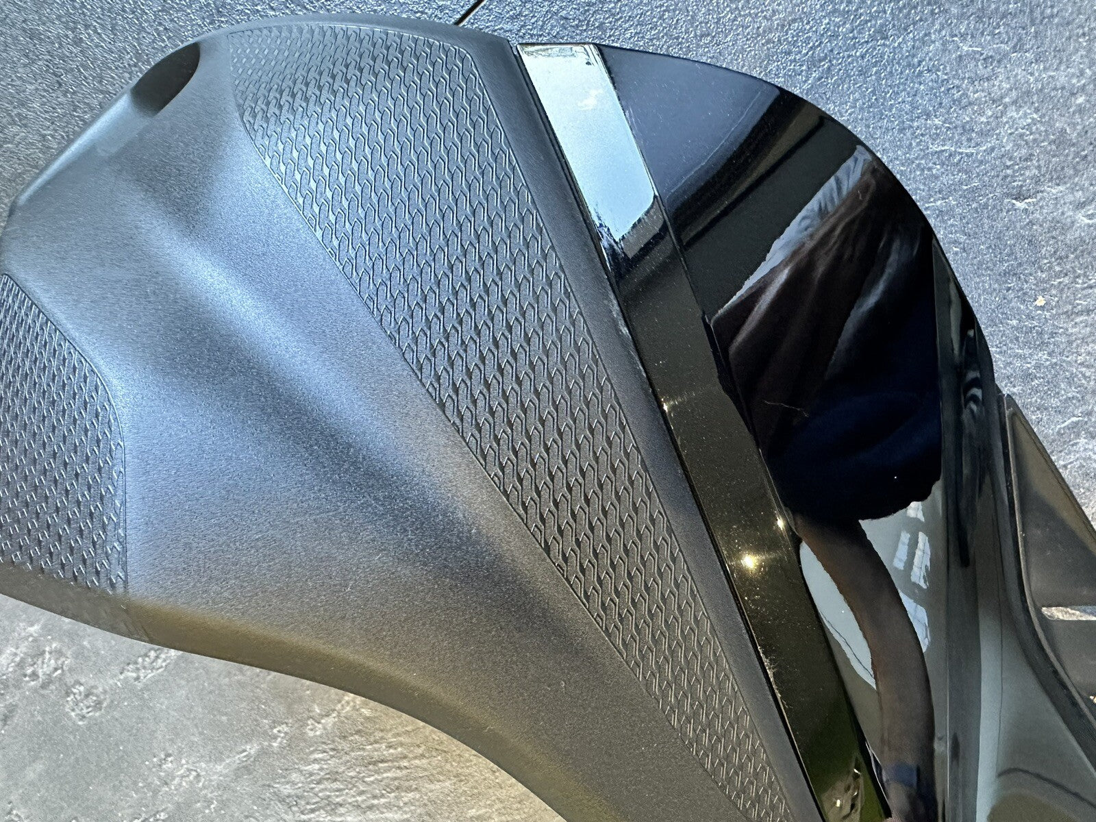 BMW S1000RR 2023 Tank Right Side Fairing Panel Cover 2019-2022 Gen 4 OEM J43386