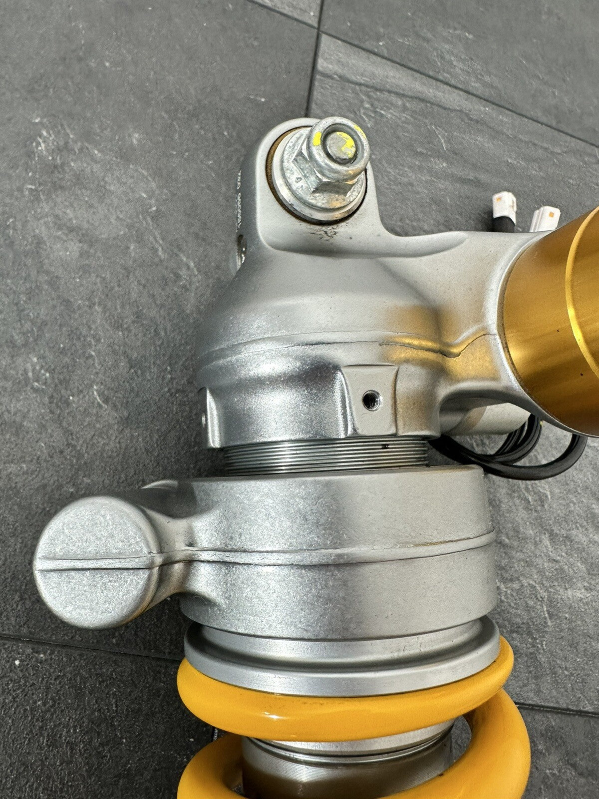Aprilia Tuono V4 1100 Factory 2020 OHLINS TTX Rear Shock 6889 Mile OEM 2019-2020