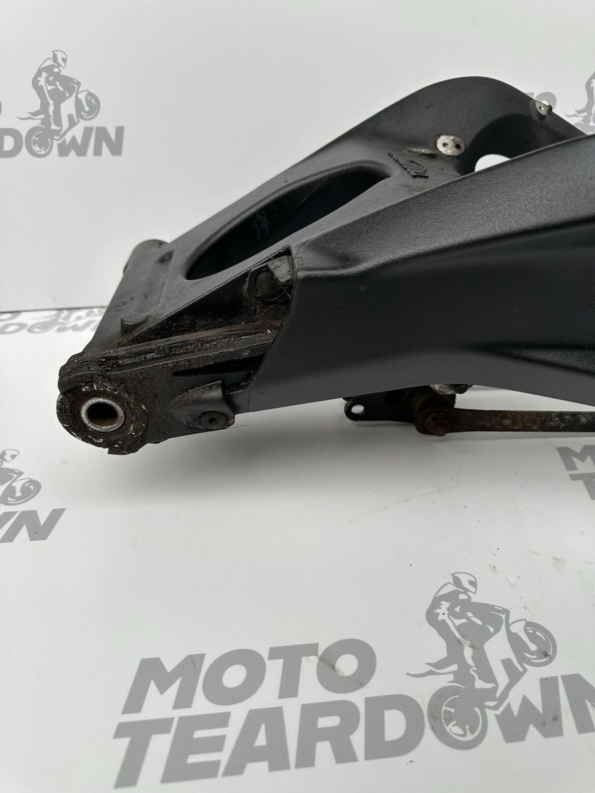 TRIUMPH STREET TRIPLE 765 RS R S REAR SWING ARM T2055605 2017 - 765 Swing Arm