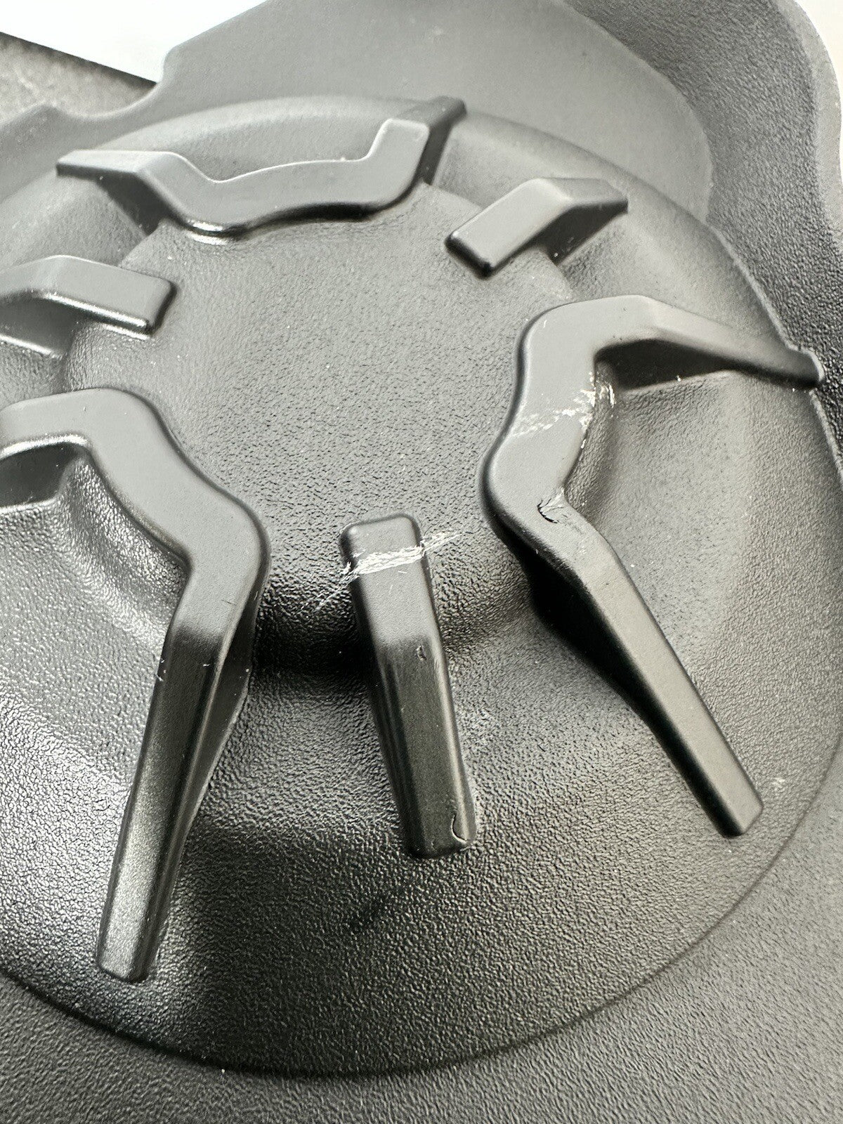 Aprilia Tuono V4 1100 Factory 2020 Front Sprocket Cover 6889 Miles OEM 2019