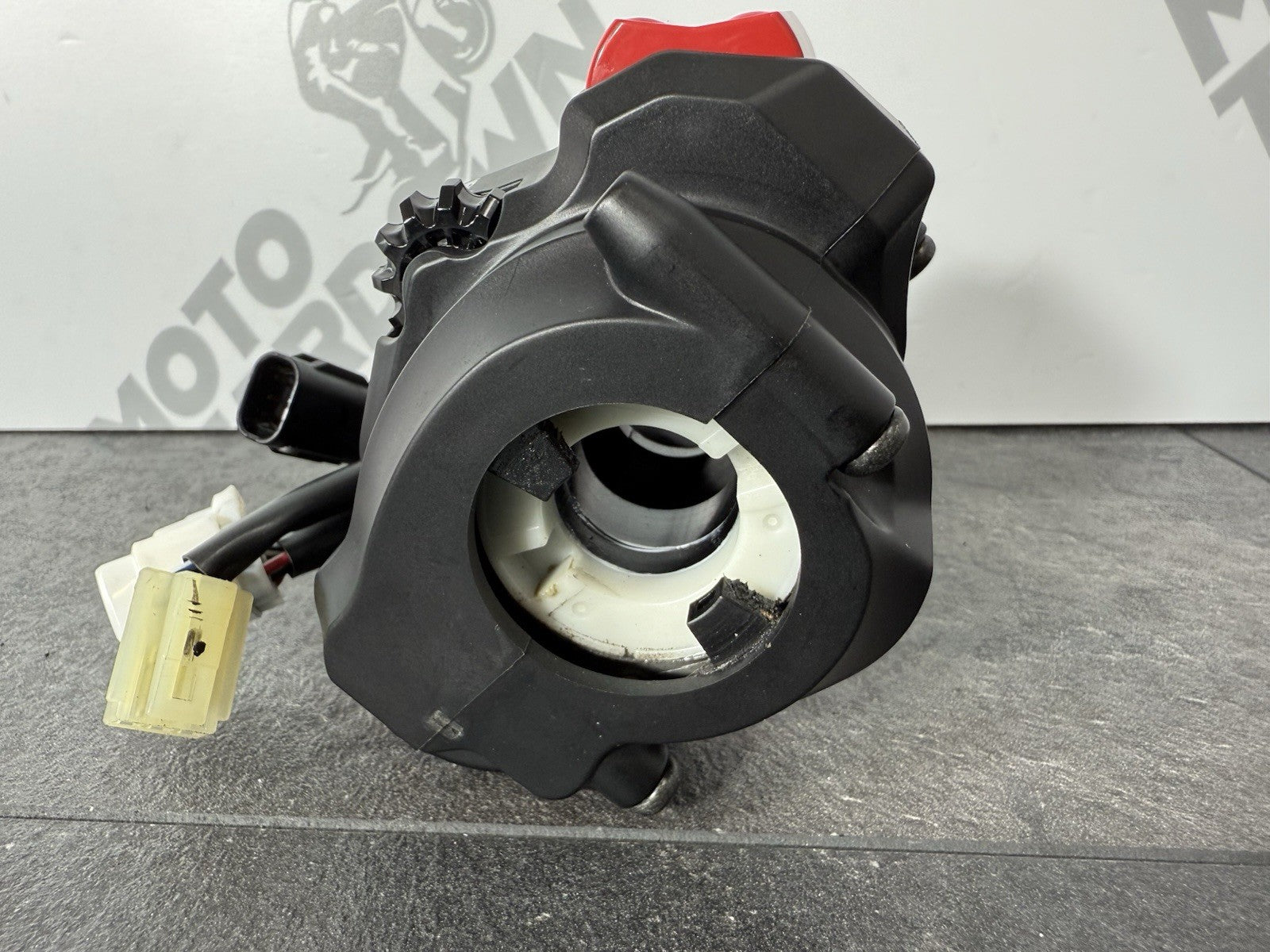 a996c59c-61d0-4a6b-91f1-aa547e1fa941