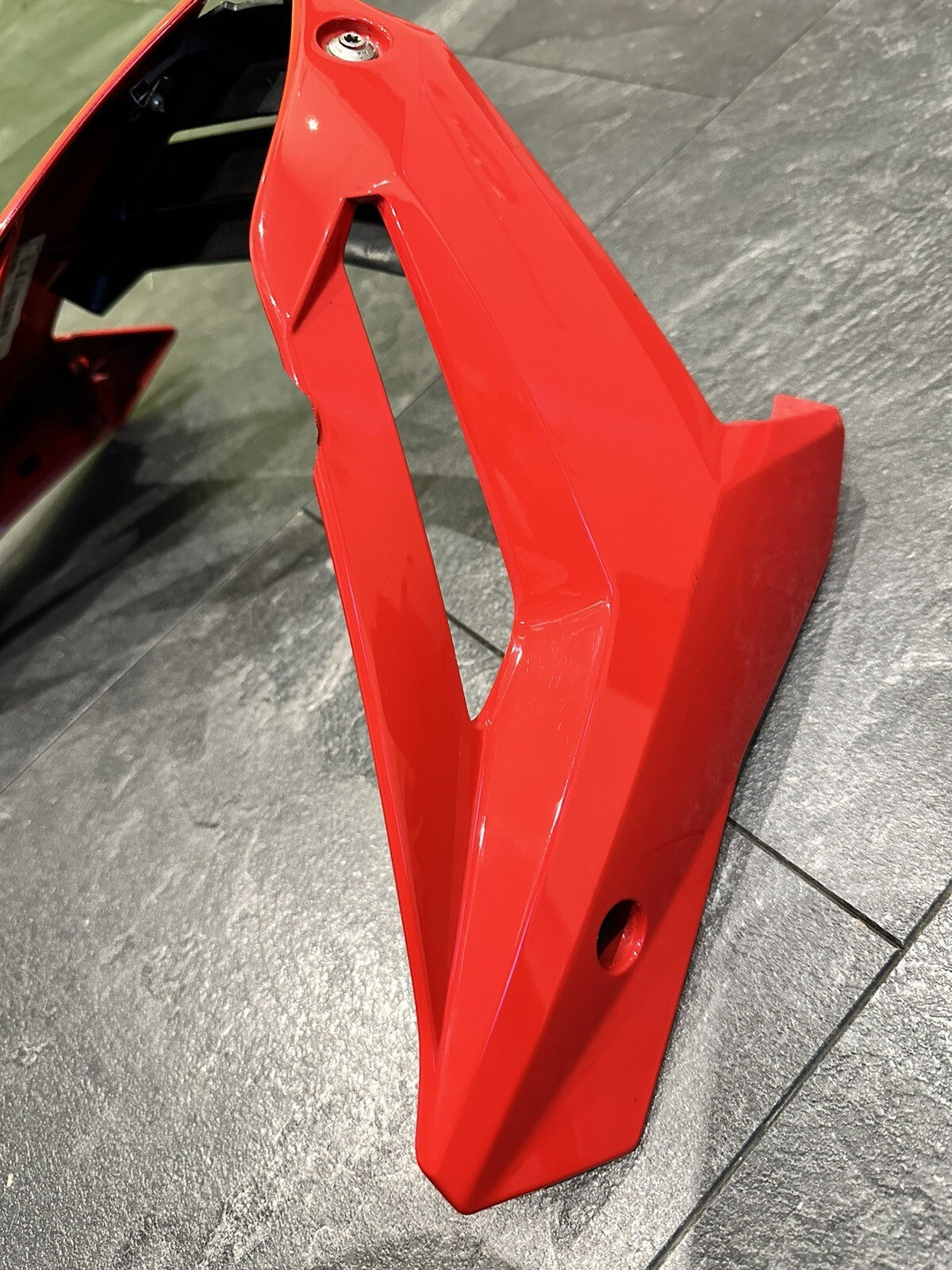 BMW S1000R 2017 Belly Pan Engine Spoiler Red 2018-2021 3534 Miles OEM