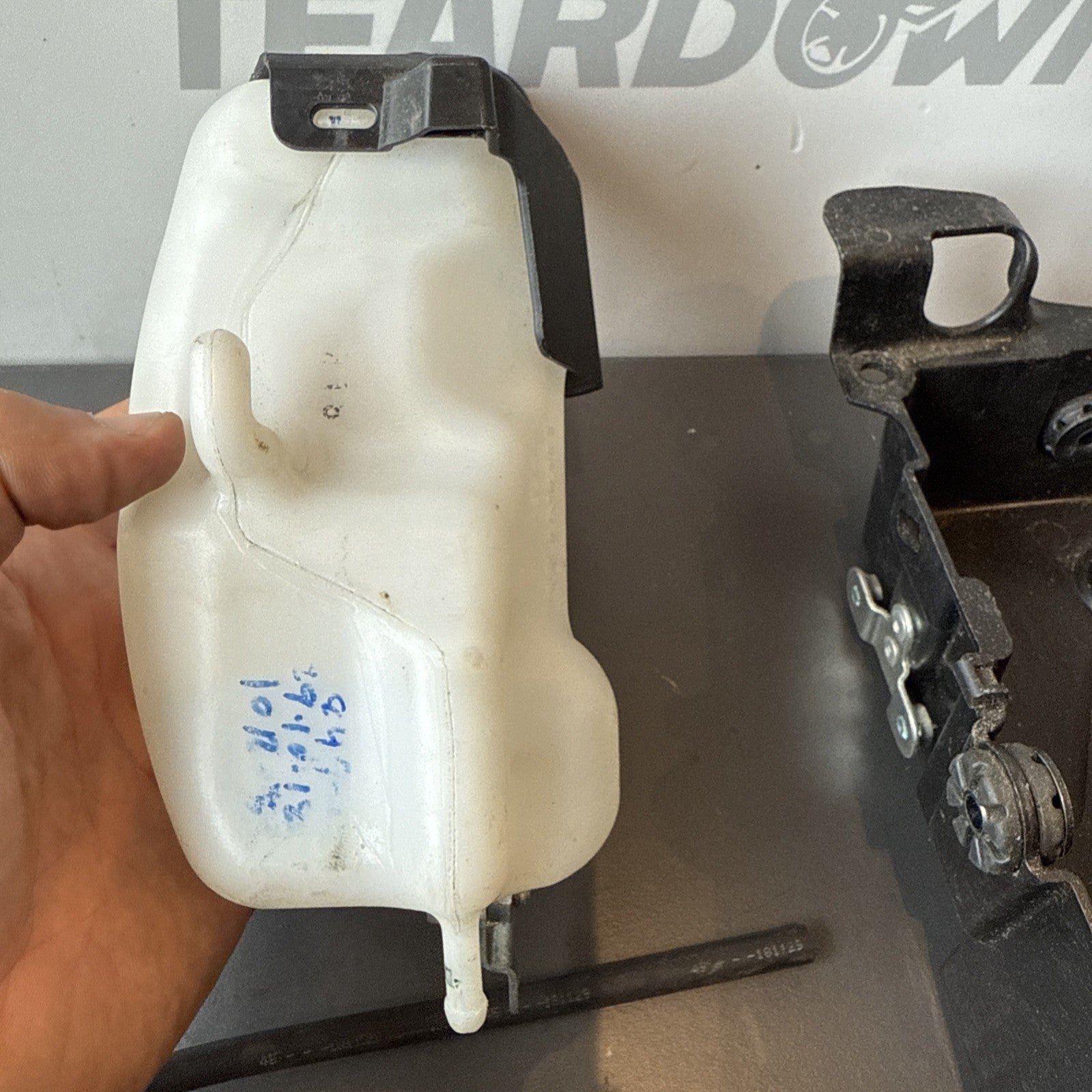 be17a9da-e9e1-4121-a953-a9042e158261