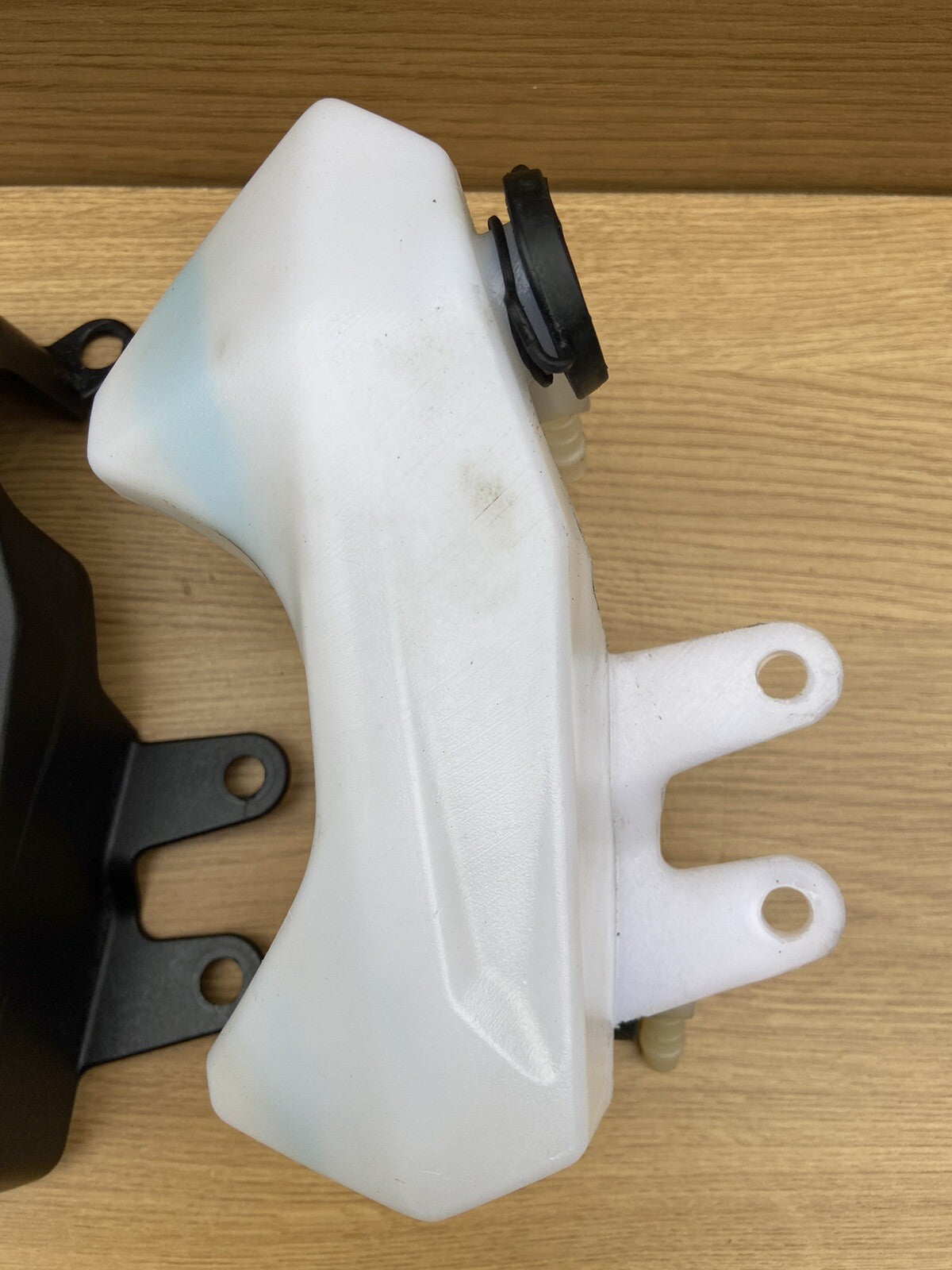 Triumph Street Triple 765 RS Coolant Water Tank Reservoir Overflow Bottle 2020