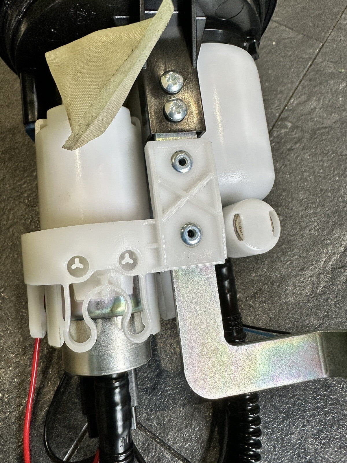 BMW S1000RR 2023 Fuel Pump Petrol Pump Sender 2019-2022 J43386 OEM *UK ONLY*
