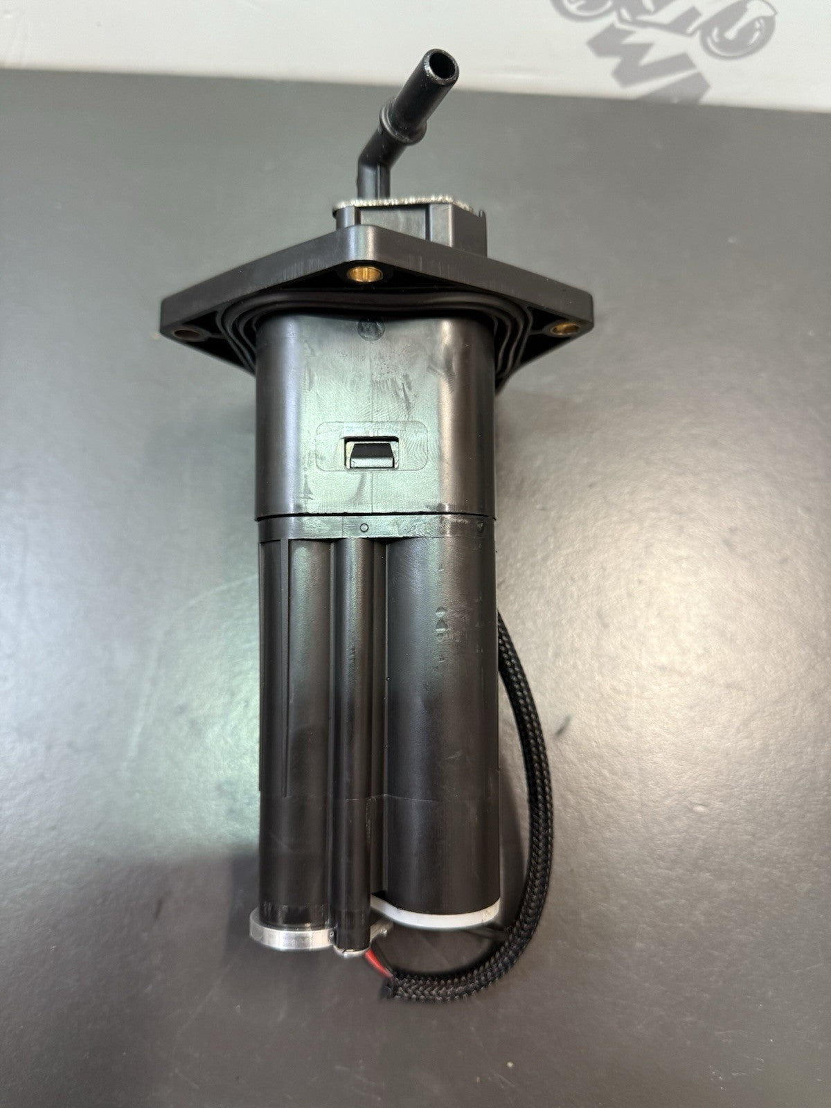 ef15ae95-9ad7-4d34-ad5a-1e258beeac34