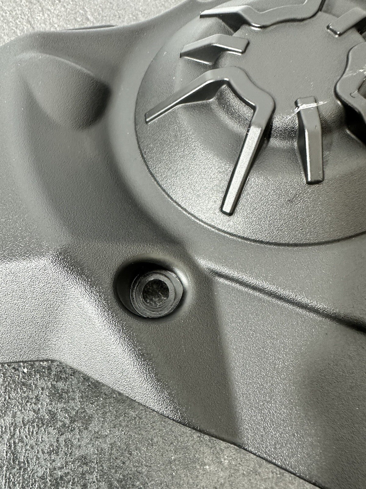 Aprilia Tuono V4 1100 Factory 2020 Front Sprocket Cover 6889 Miles OEM 2019