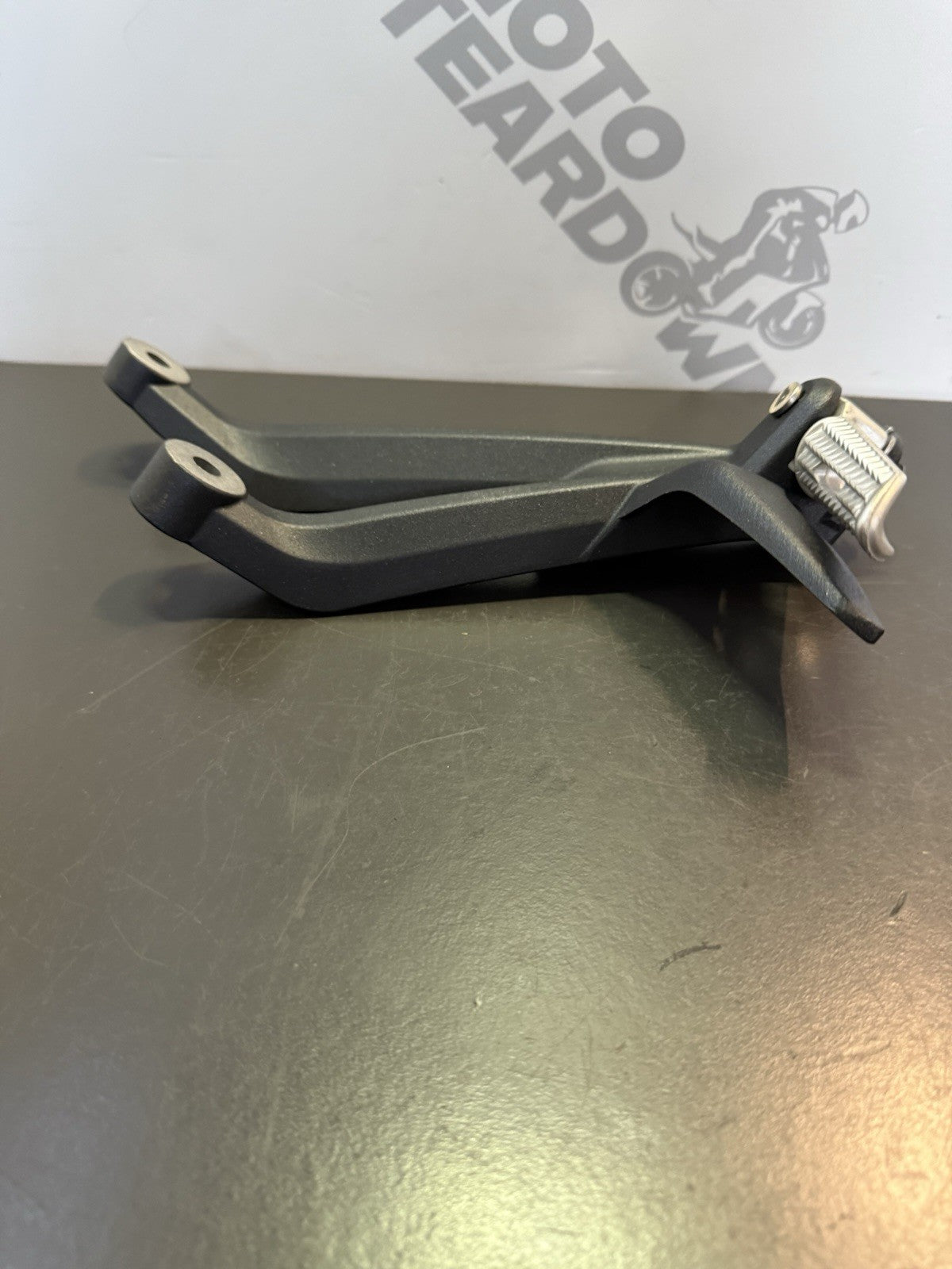 ff76ab60-5b09-44e5-8a09-e1eef5b76776