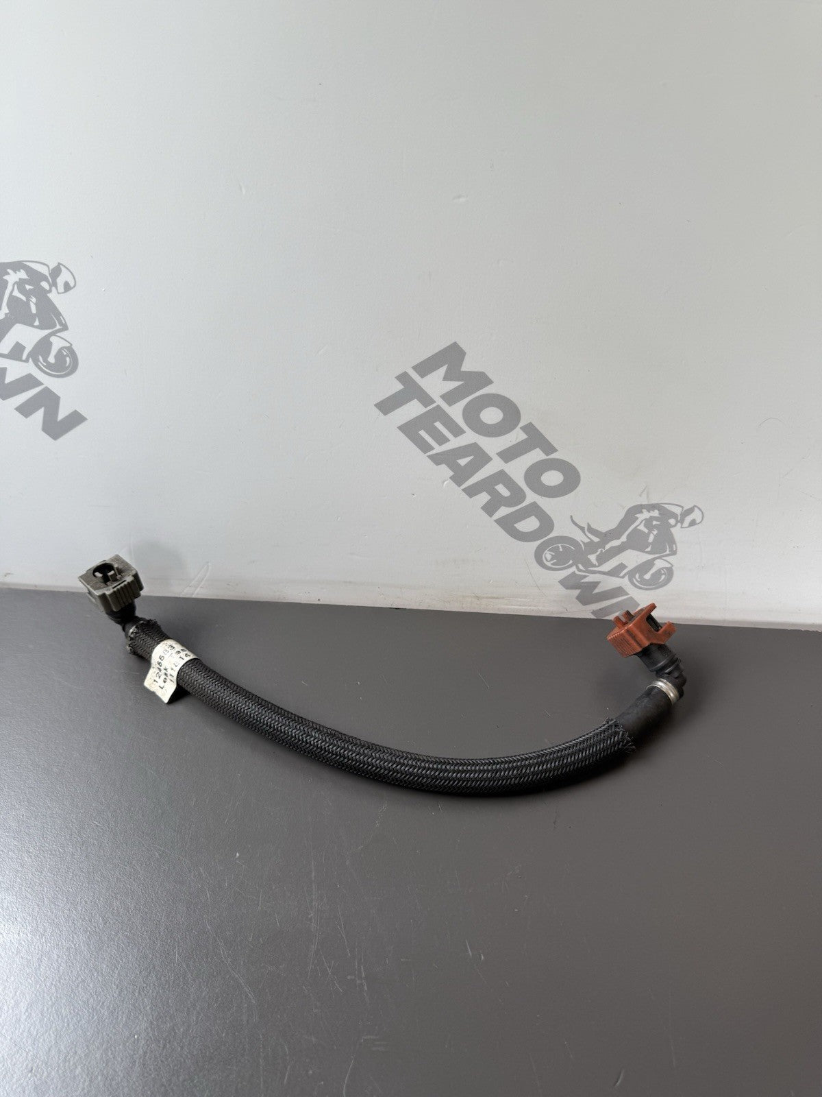 TRIUMPH STREET TRIPLE 675R FUEL HOSE LINE Petrol Hose Line 2013-2016 OEM