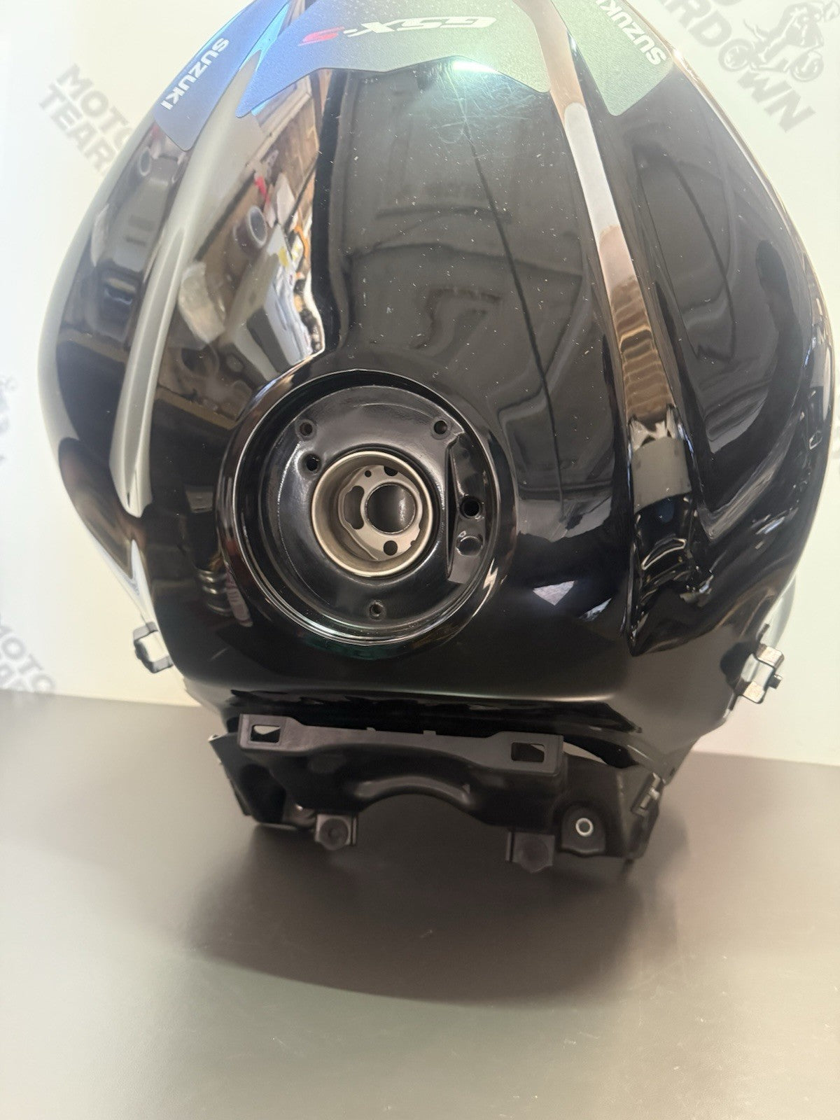 0c85858f-3433-4d12-bda3-f625c0ae2ad7