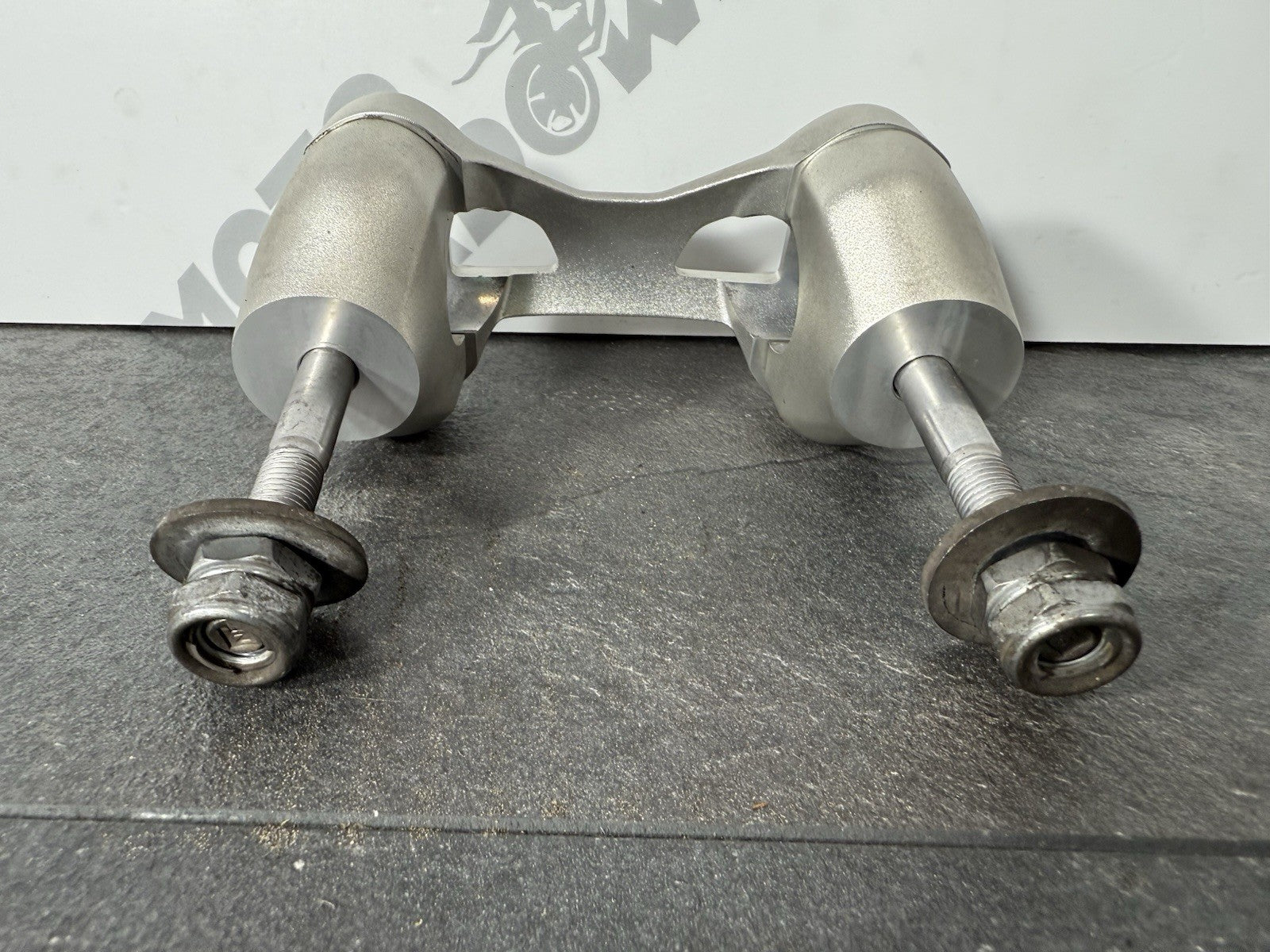 Triumph Street Triple 765 RS 2021 Handlebar Risers Clamp 21650 Miles 2020-2022