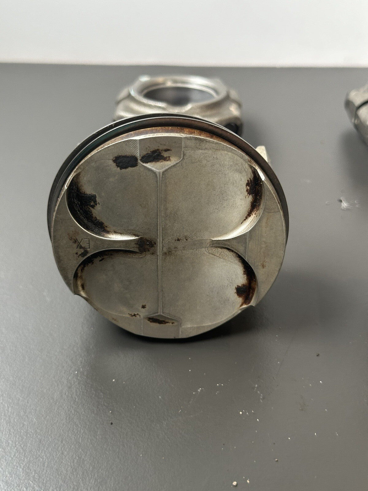 Triumph Street Triple 675 2013 - 2016 Pistons 12,409 Miles 675 Engine Pistons