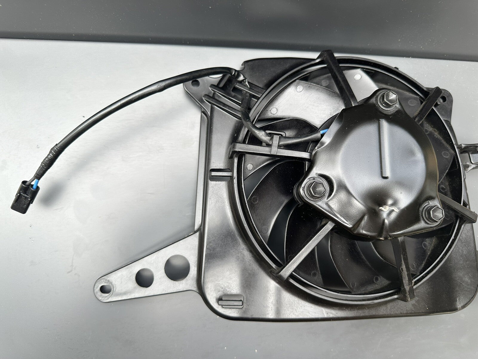 Triumph Speed Triple 1200 RR Radiator Fan Rad Fan 2022 OEM 1200RR Radiator Fan
