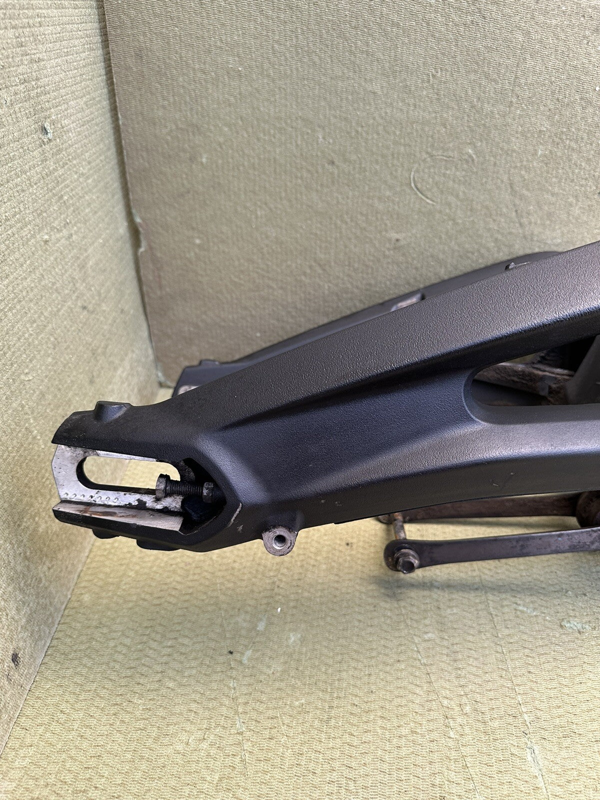 TRIUMPH STREET TRIPLE 765 RS R S REAR SWING ARM T2055605 2017 - 2019 Swingarm