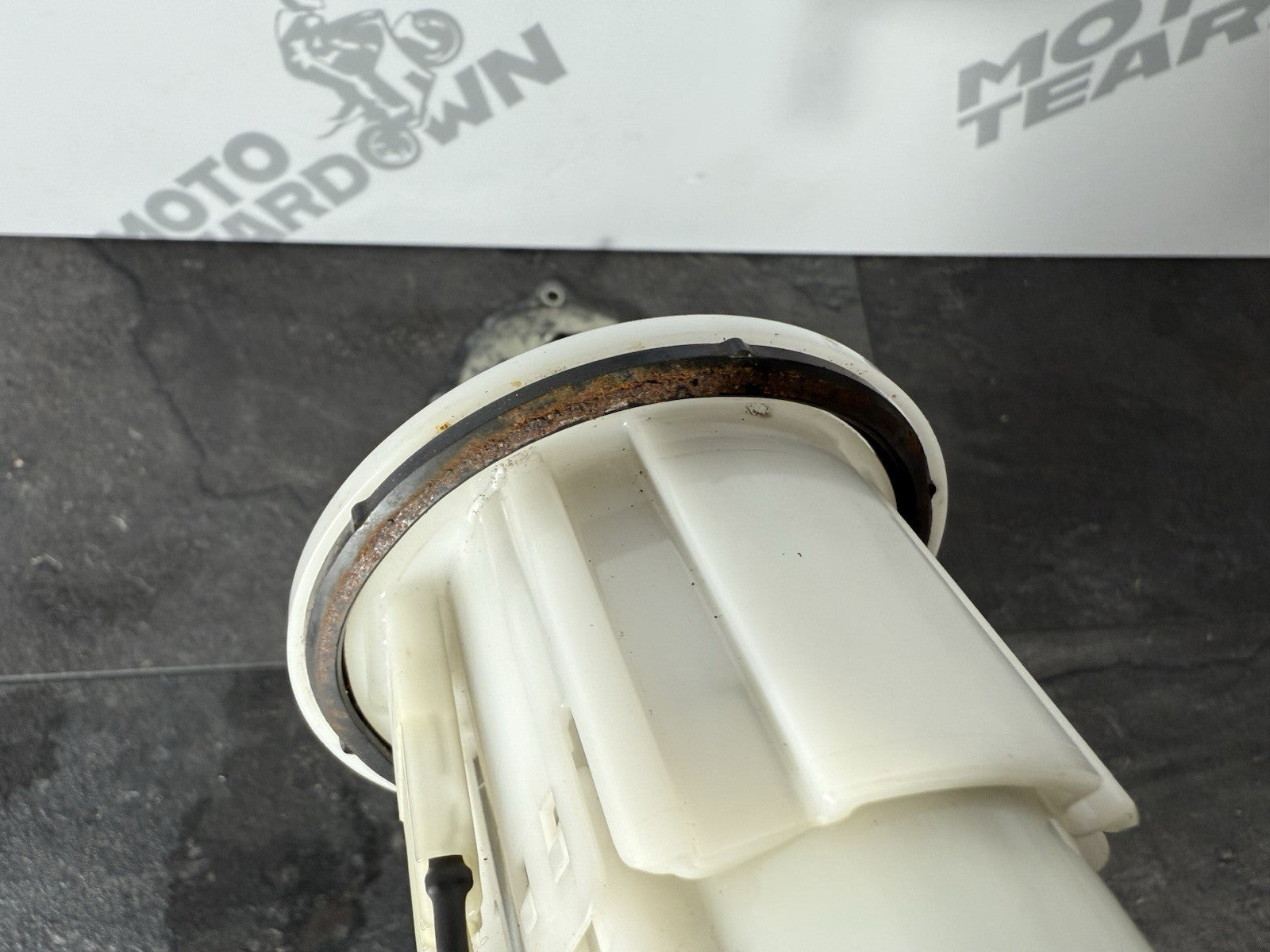 c98bce65-0630-4c54-984d-aded0b019fc5