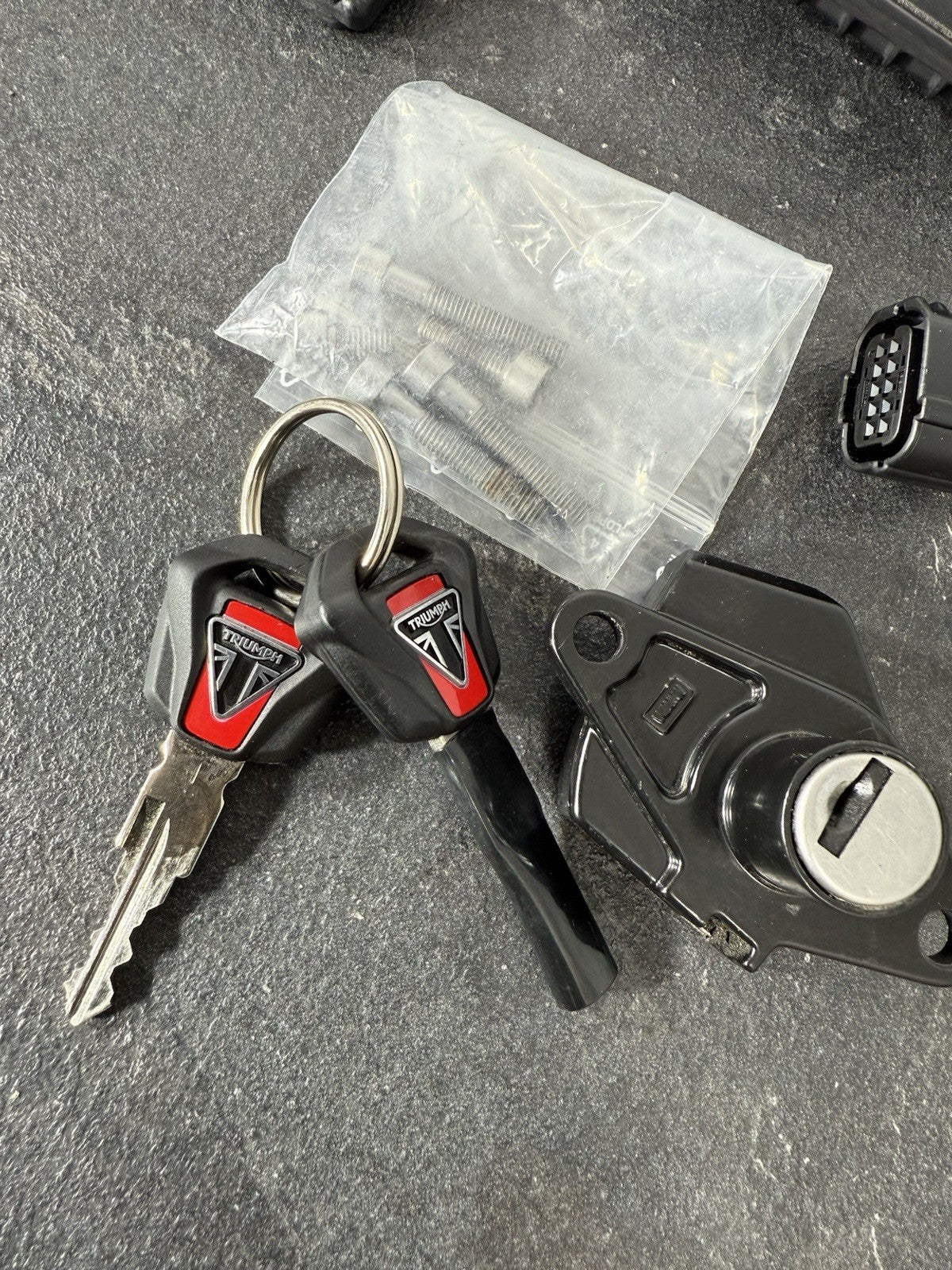 104c6d86-8394-4505-ae74-67c3d741167c