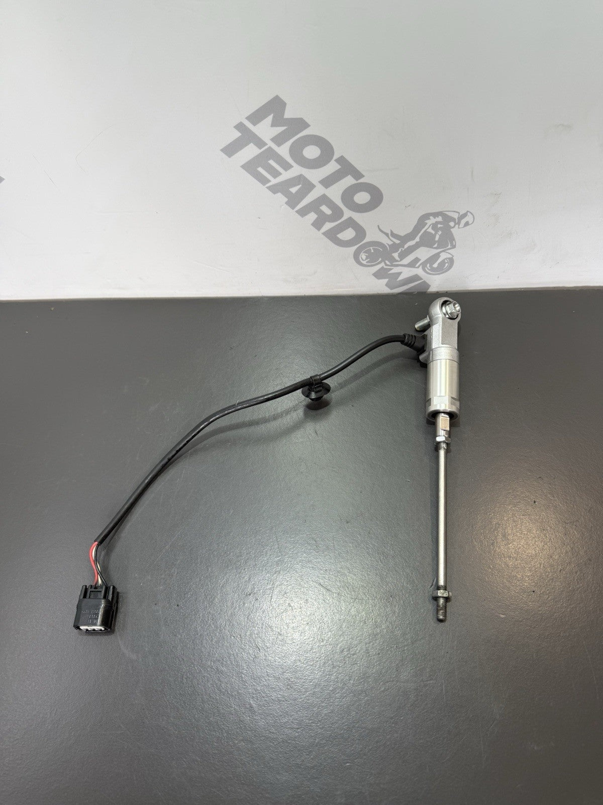 6c83a922-cd9c-48eb-84e8-1d9a18558aa9