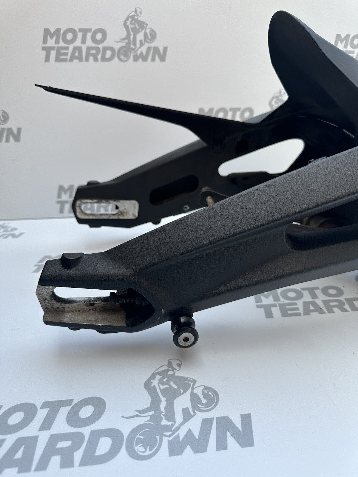 TRIUMPH STREET TRIPLE 765 RS R S REAR SWING ARM T2055605 2017-2019 Swingarm