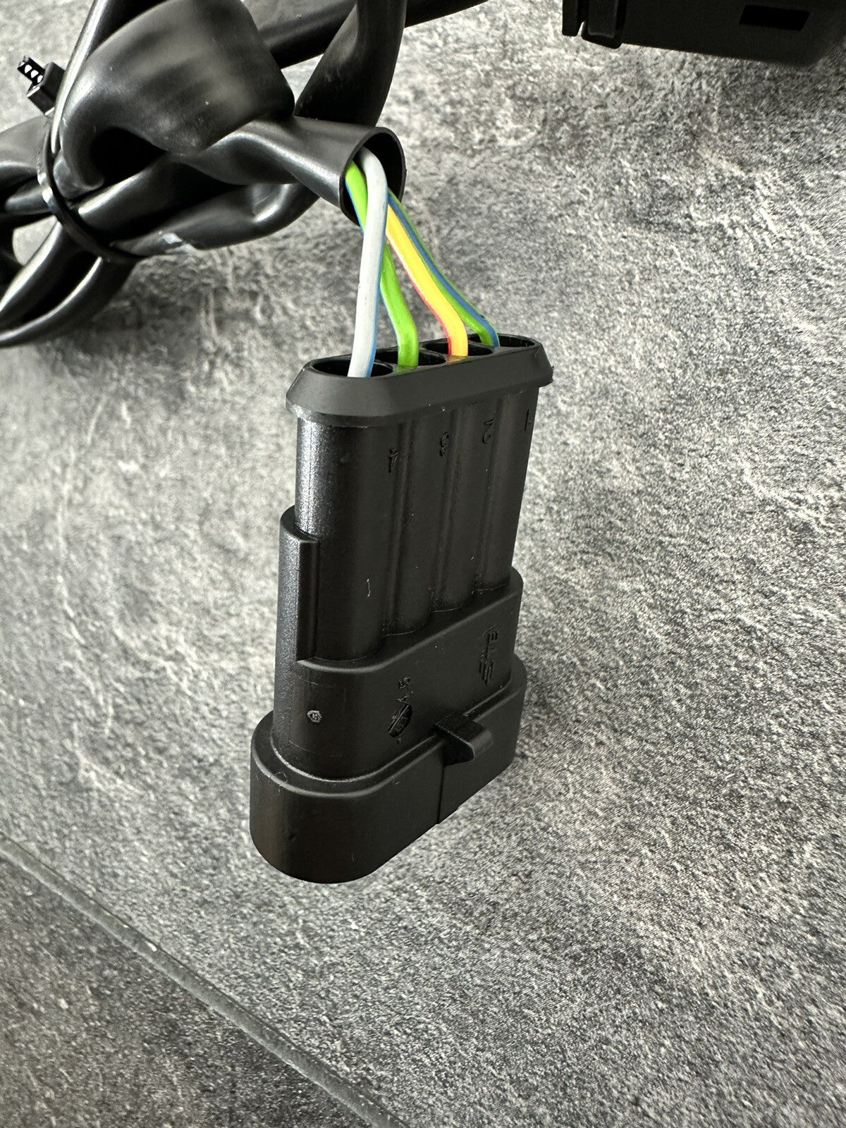 Aprilia Tuono V4 1100 Factory 2020 Right Switchgear Kill Switch 6889m OEM 2019