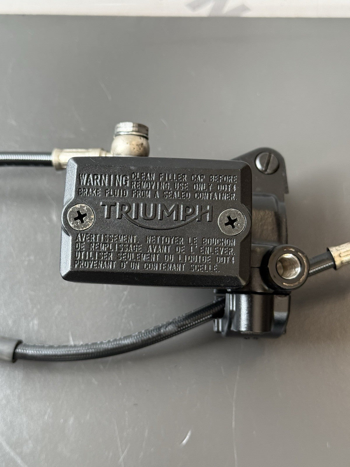 Triumph Trident 660 Front Brake Mastercylinder 2021-2024 OEM Front Brake