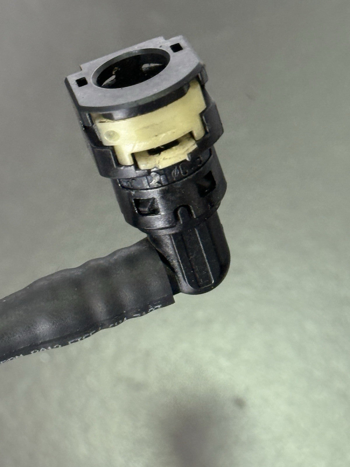 e0420d27-0a64-4295-9e43-3ccc520f9dbc