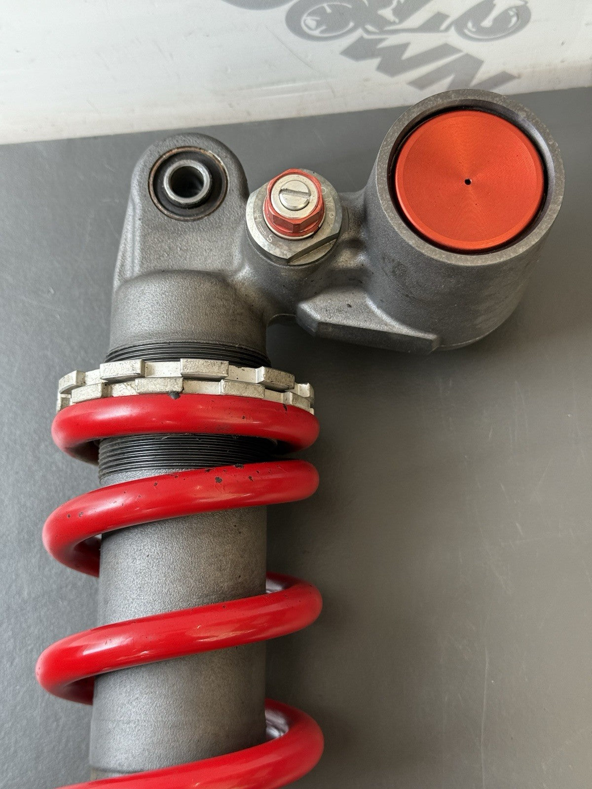 6df6991f-10f6-4557-8bbb-d2269cd8e561