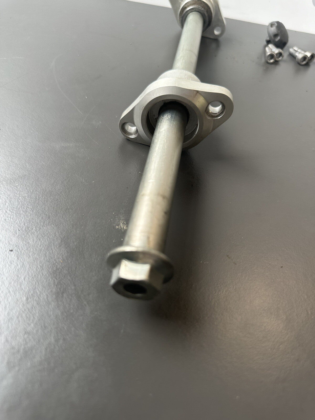 TRIUMPH STREET TRIPLE 675 SWINGARM SPINDLE YEAR 2013-2016 12,409 Miles