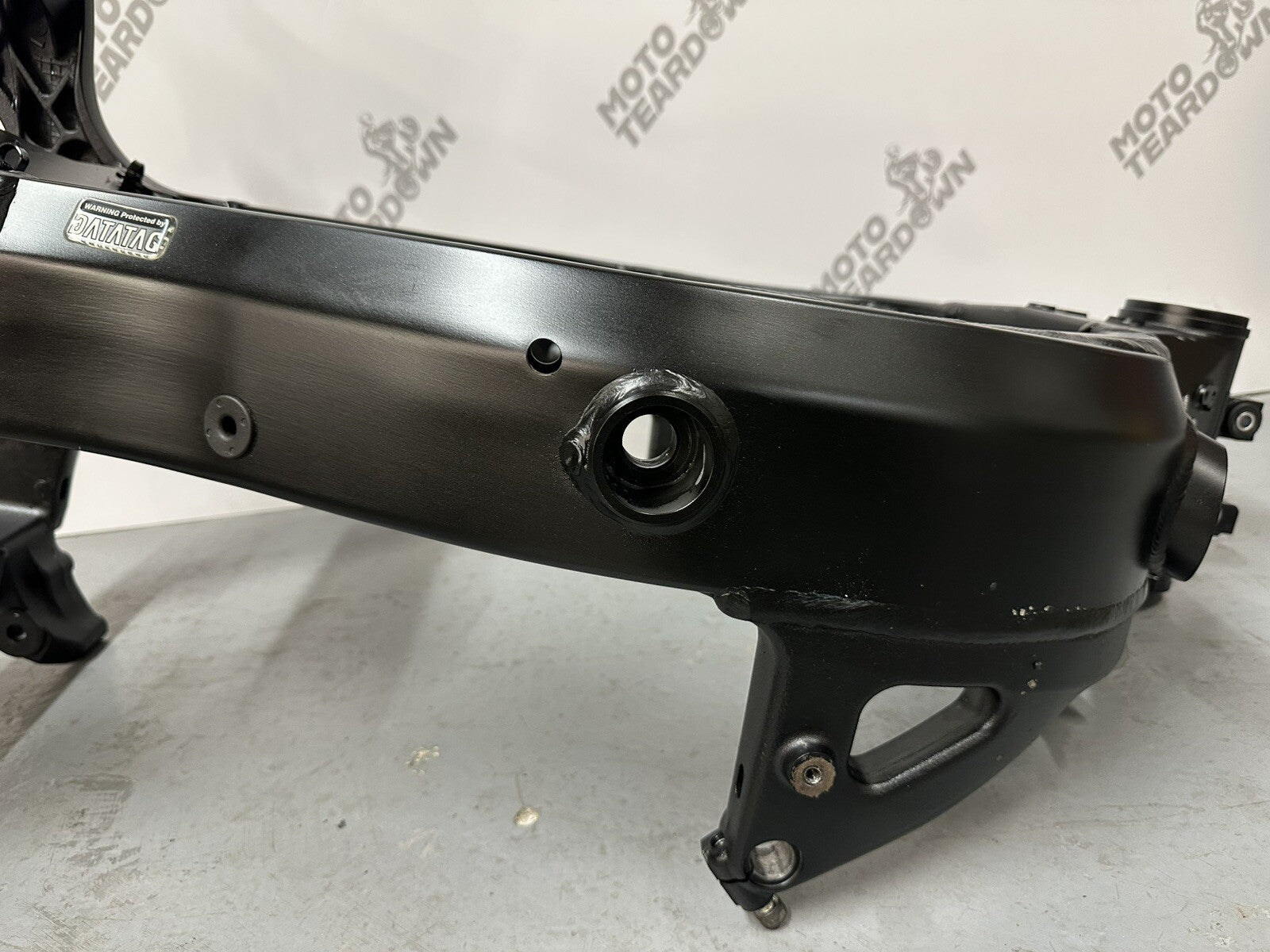 Suzuki GSXR 1300 2016 HAYABUSA Main Frame Chassis *CATEGORY N* 18408 Miles GEN 2