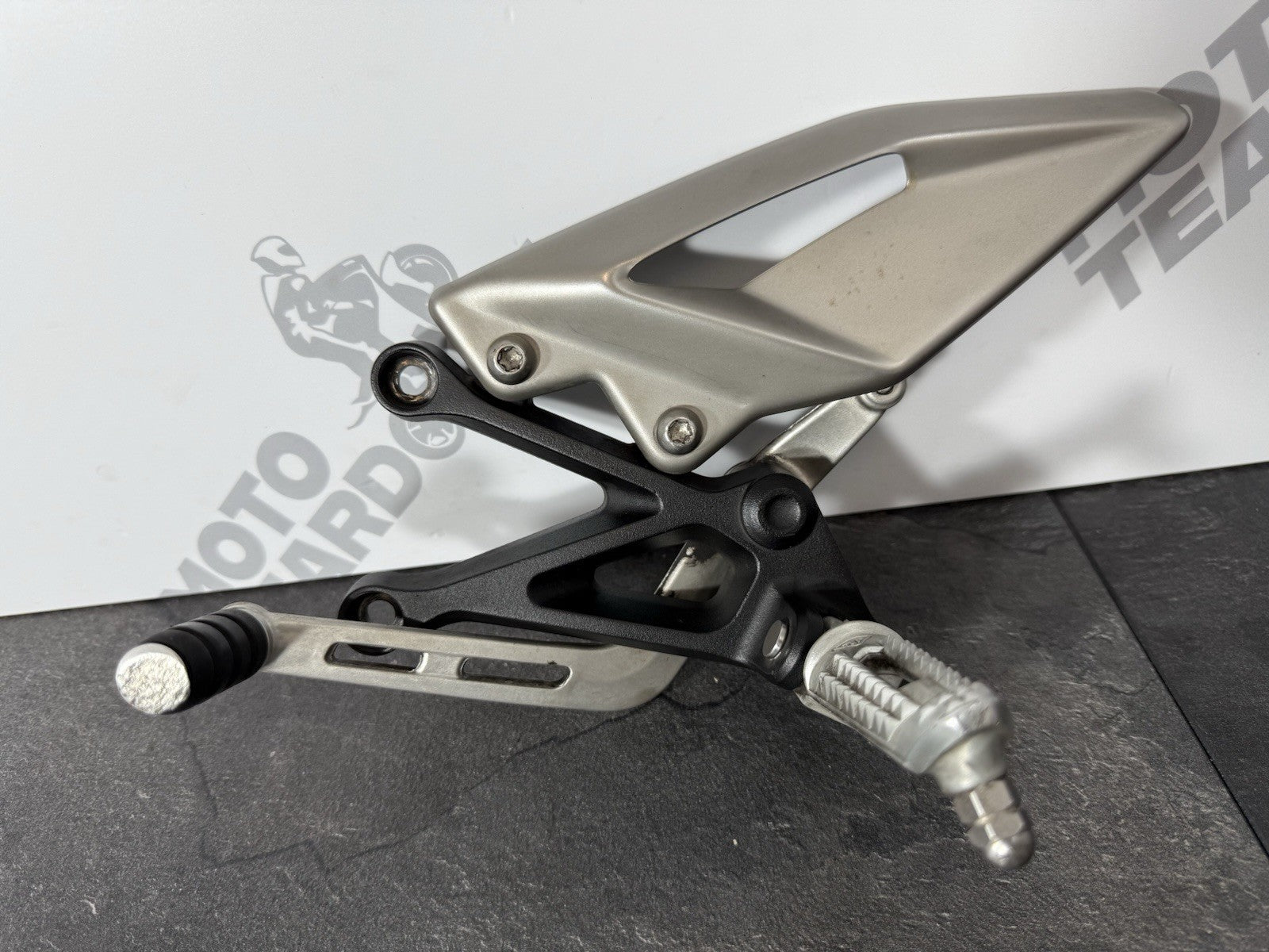 Triumph Street Triple 765 RS 2021 Left Rearset Footrest Gear Lever 21650m 2022