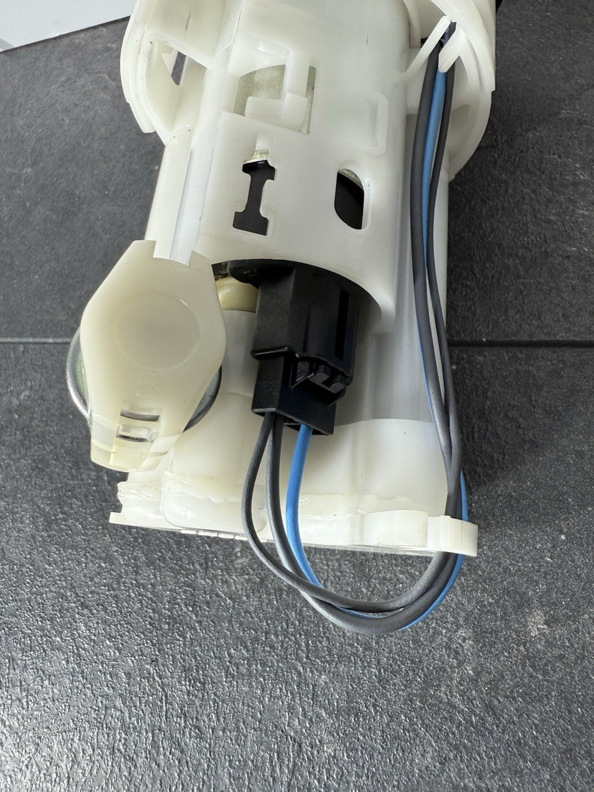 Triumph Street Triple 765 RS 2021 Fuel Pump Petrol Pump 21650M 2020-22 *UK ONLY*