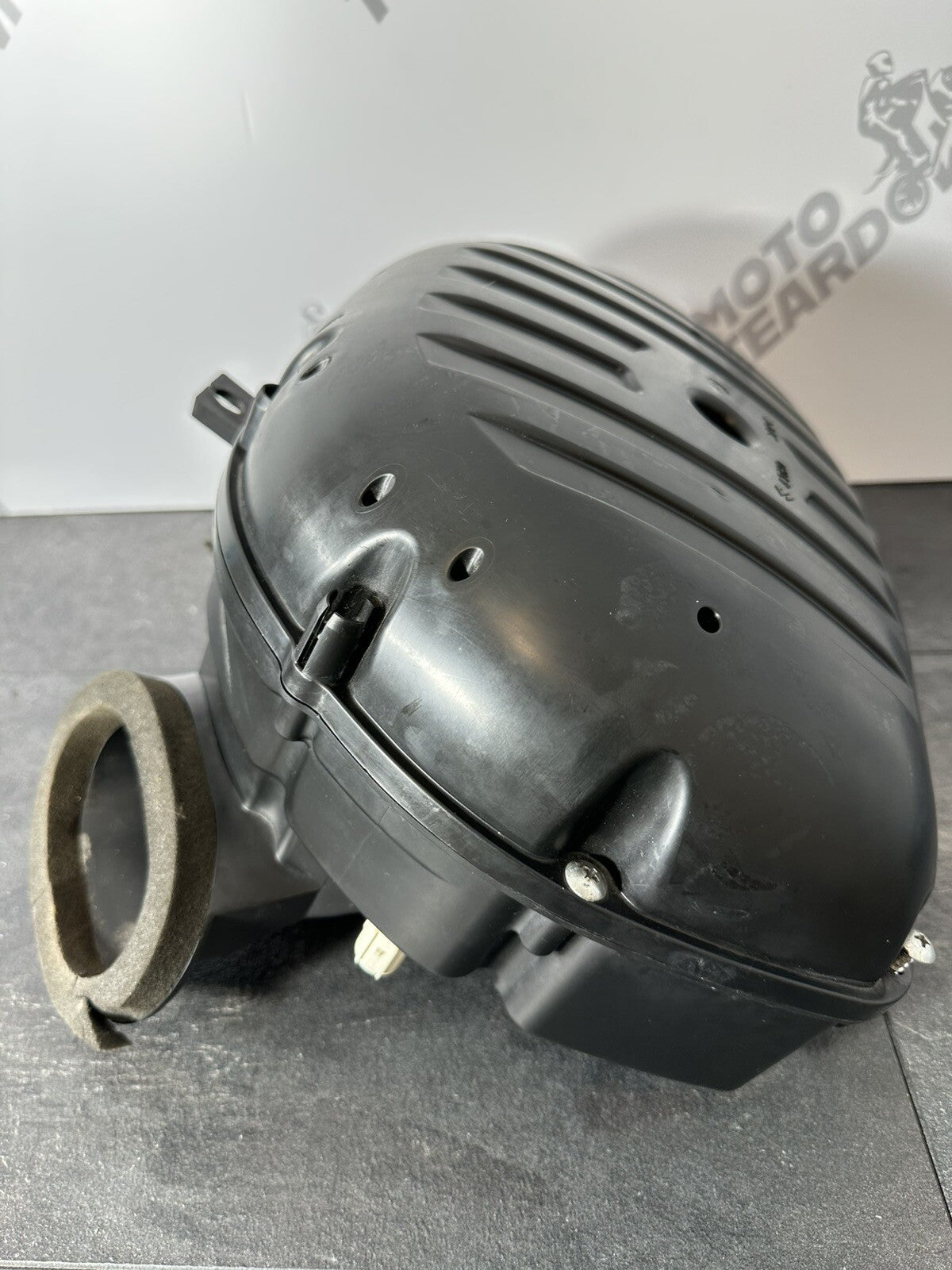 Suzuki GSXR 1000 2014 Air Box Airbox Air Filter Housing 22774 Miles 2009-2016