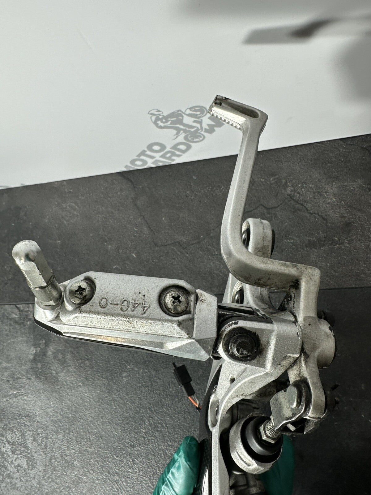 Suzuki GSXR 1300 2016 HAYABUSA Right Rearset Footrest Rear Brake 18408 Miles OEM