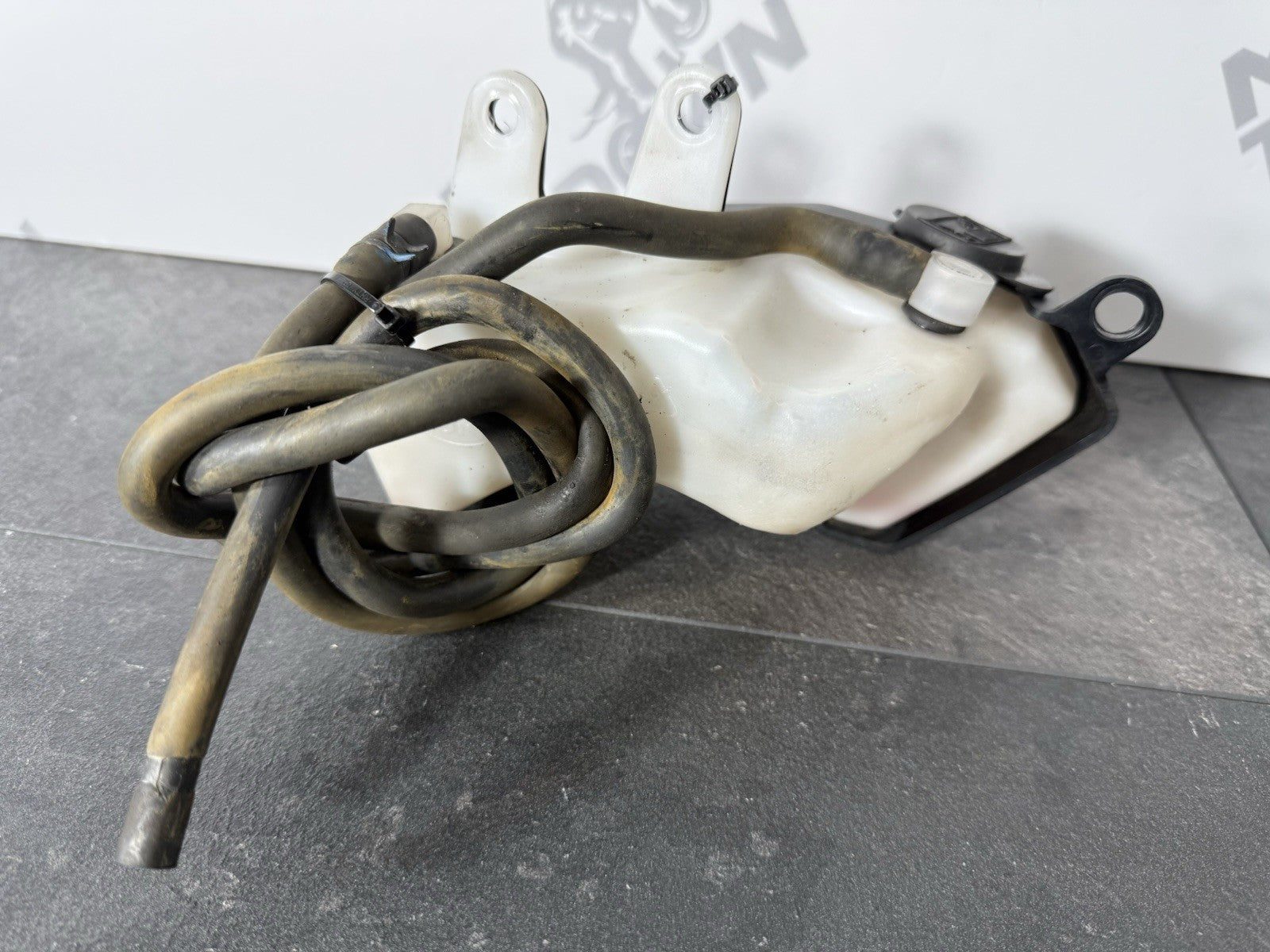 cf3cd880-933a-472d-818f-cc36a3fbf163