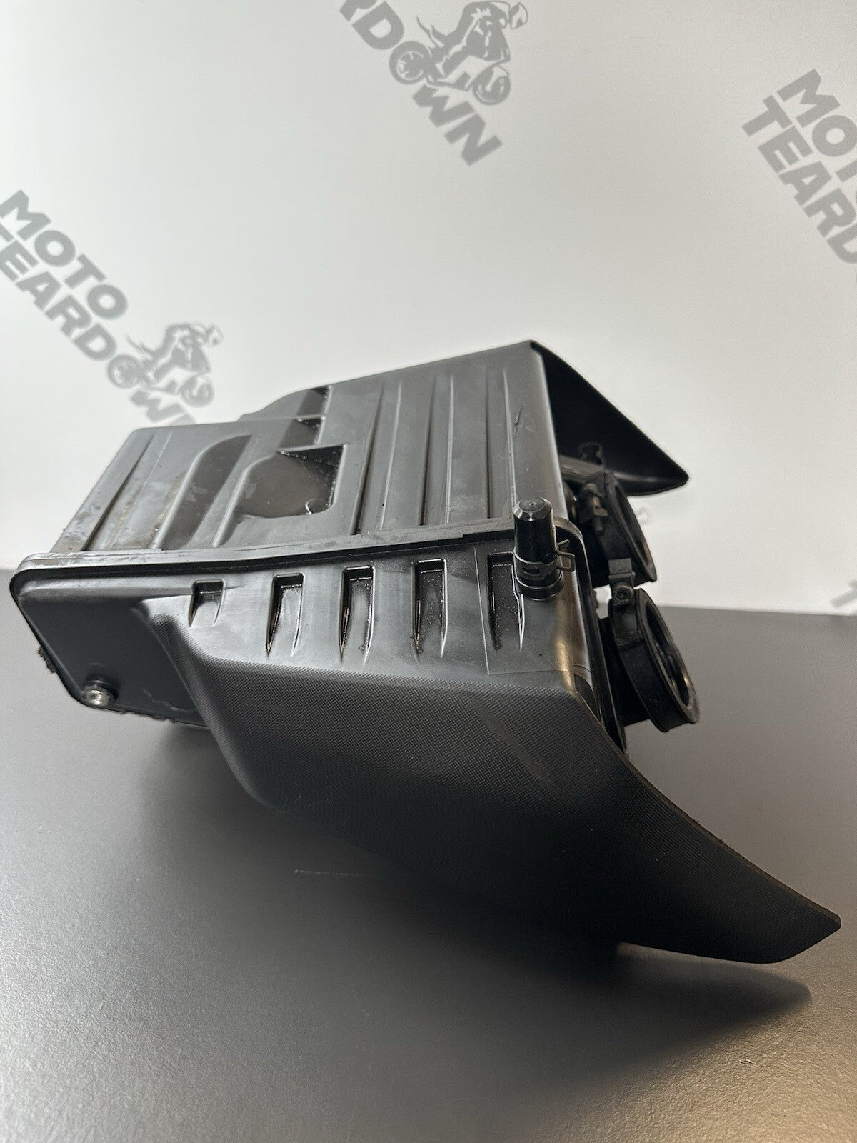 09045645-45f5-407e-bed3-25b21b9b6f37