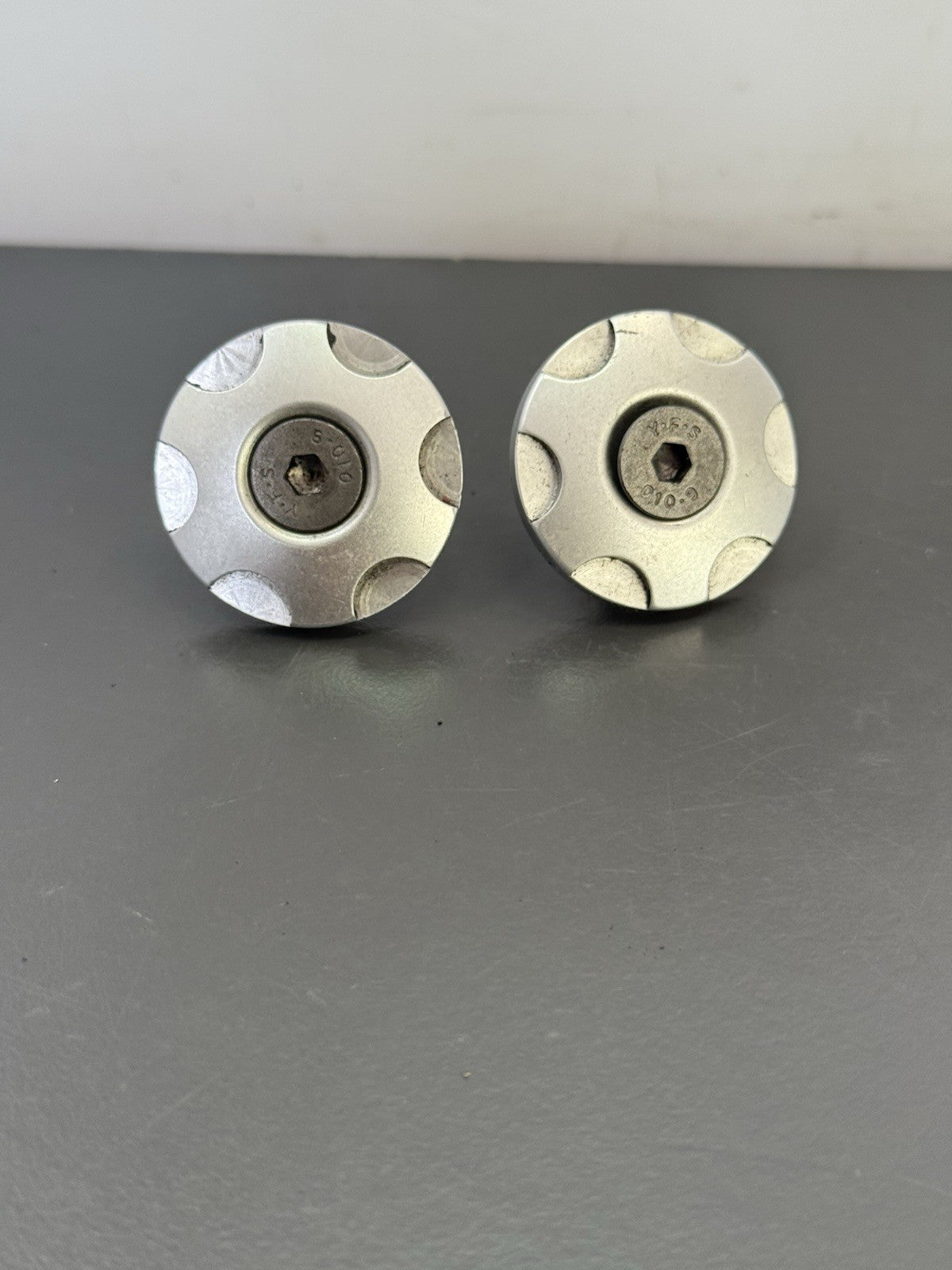 83aae31b-3a64-40b8-b2f5-a3e6a9a6749b